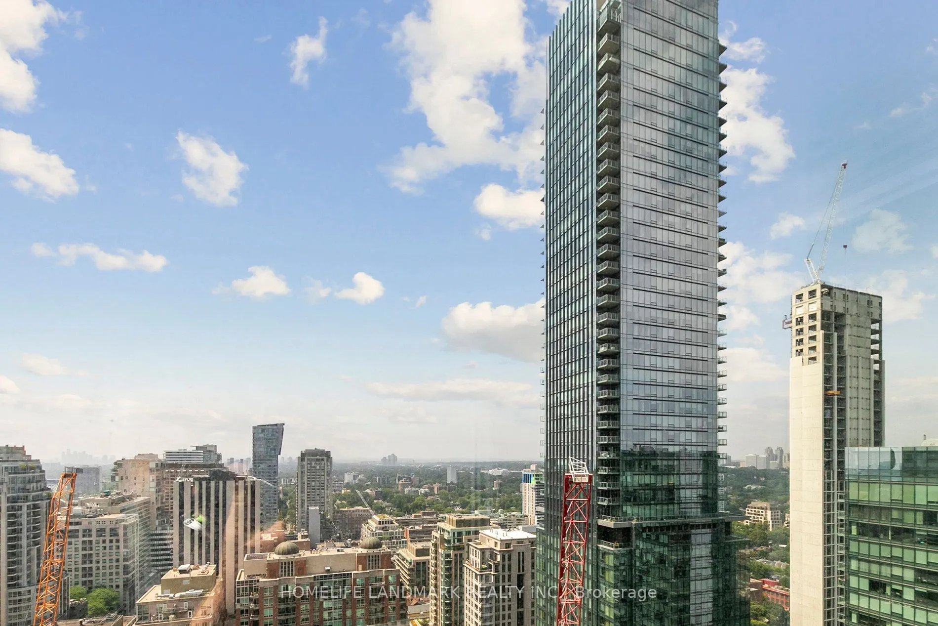 11 yorkville Avenue, #2711