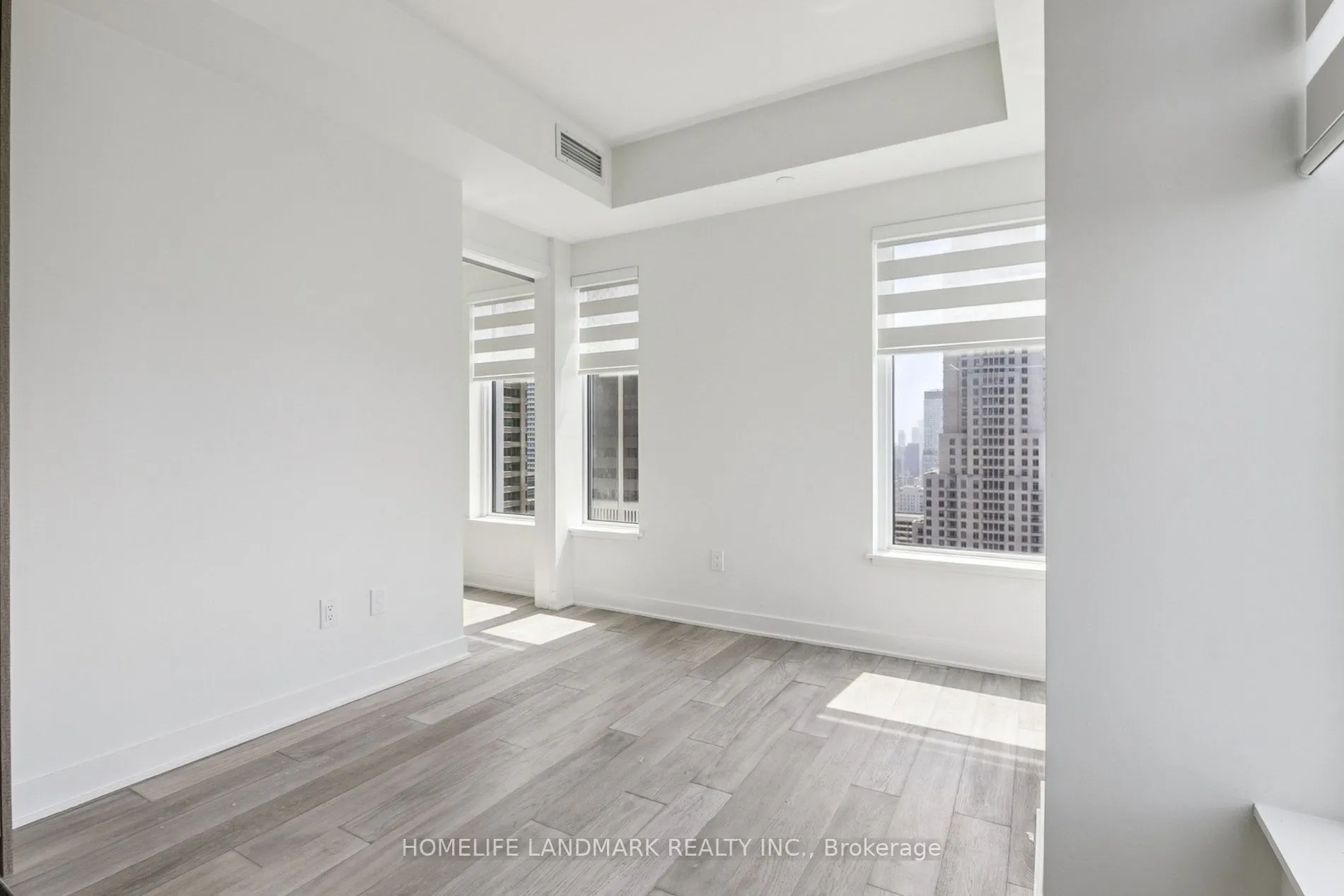 11 yorkville Avenue, #2711