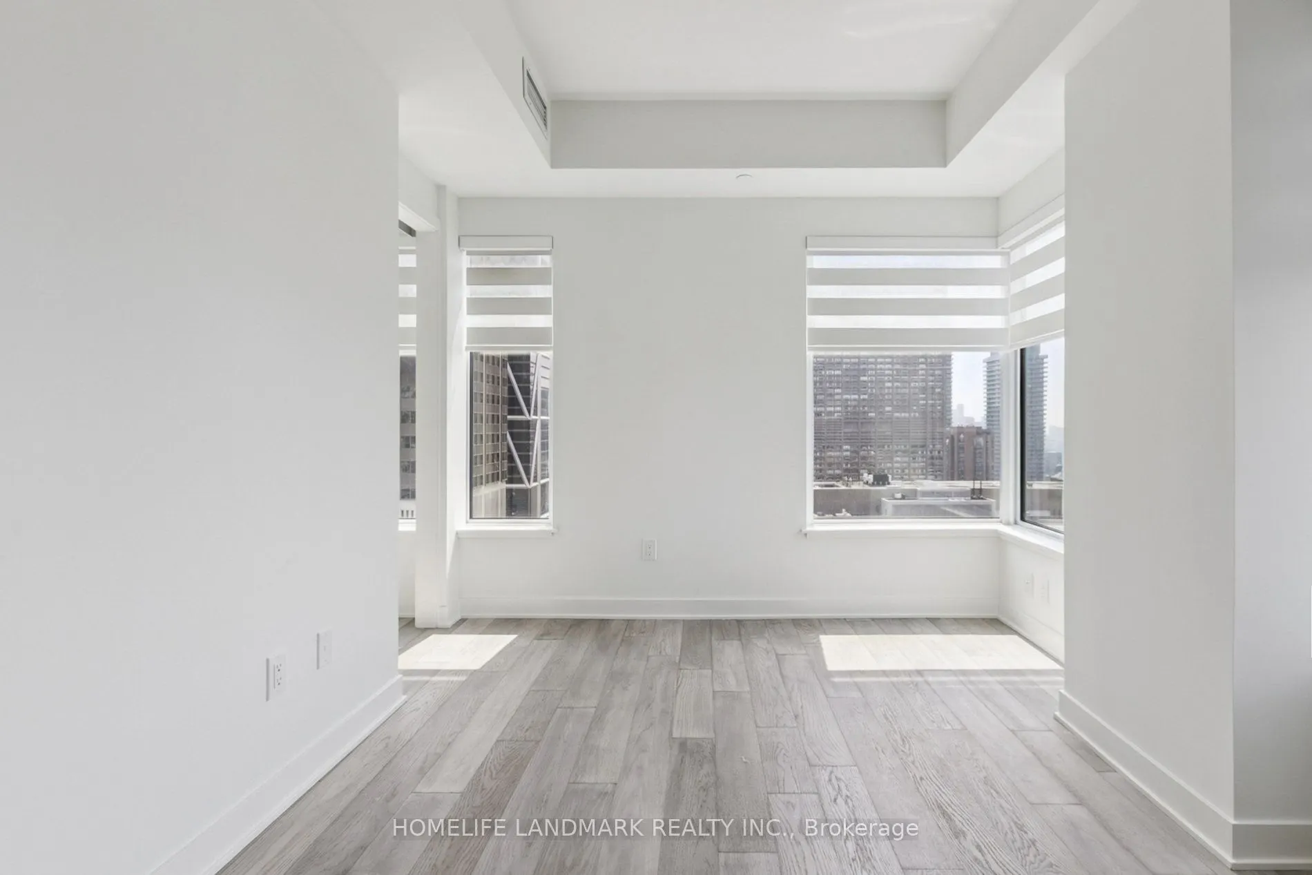 11 yorkville Avenue, #2711