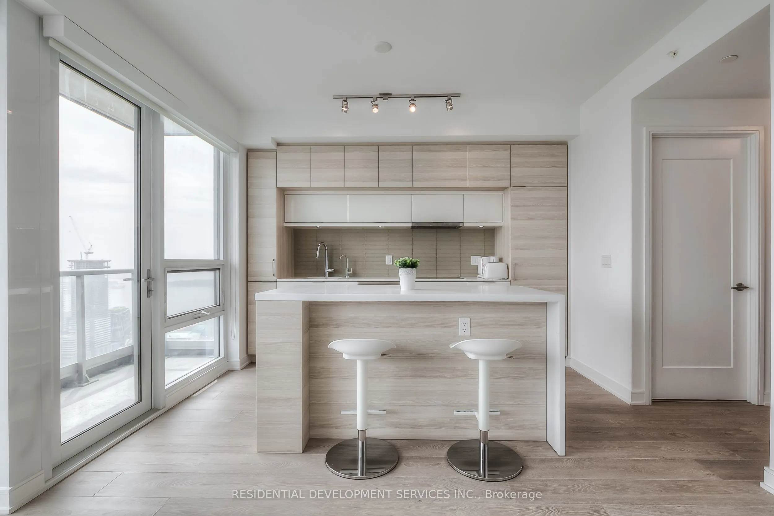 88 Scott Street, #4306