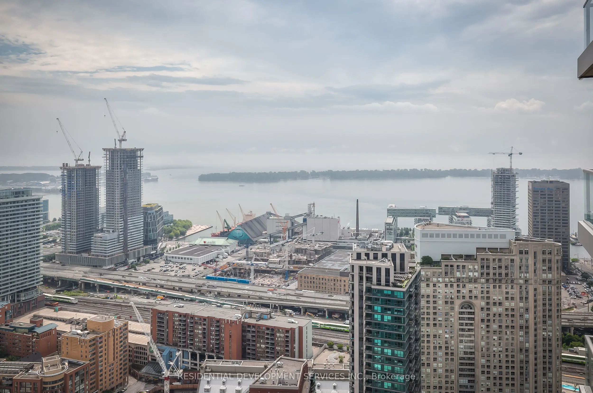 88 Scott Street, #4306