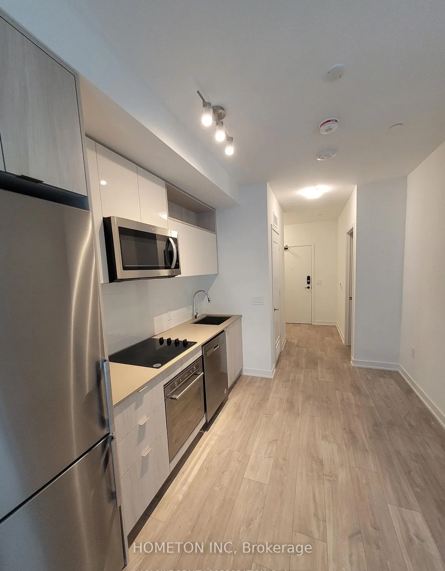 121 Lower Sherbourne Street, #457