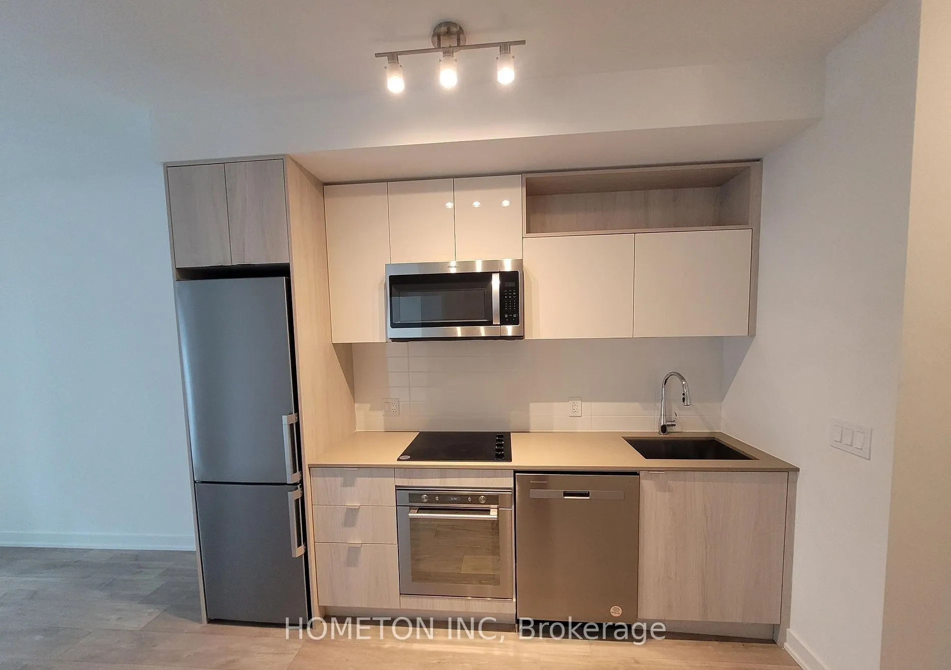 121 Lower Sherbourne Street, #457