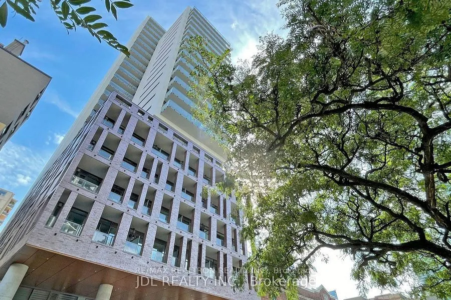 81 wellesley Street E, #2301