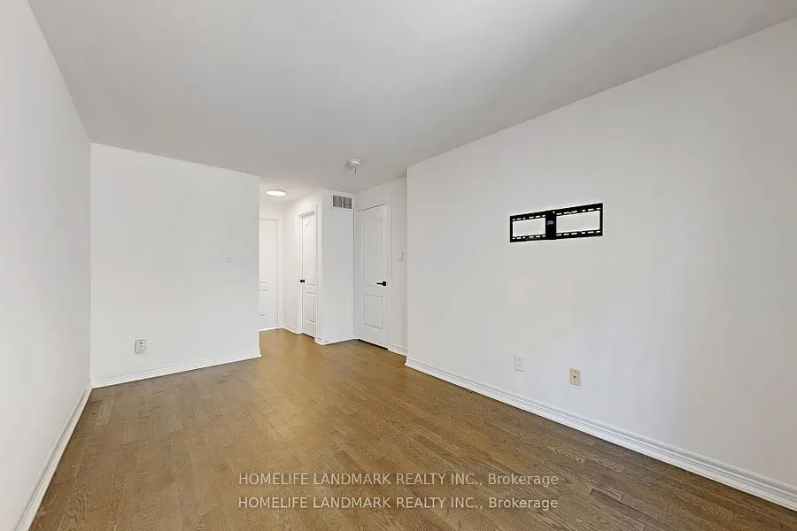 19 English Garden Way, #21