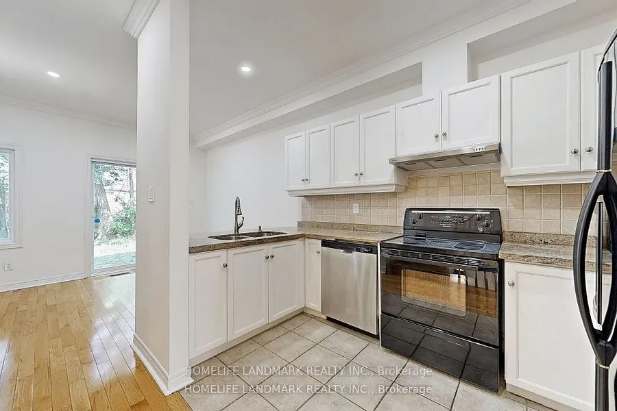 19 English Garden Way, #21