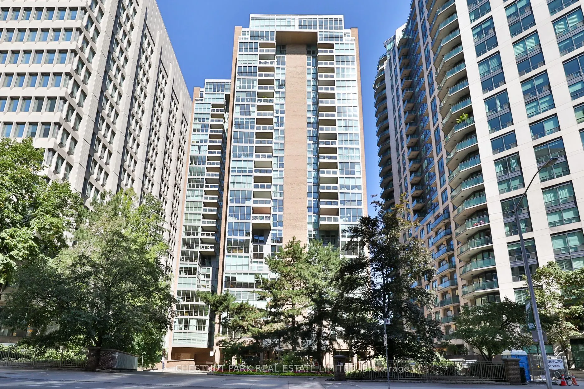 278 Bloor Street E, #807