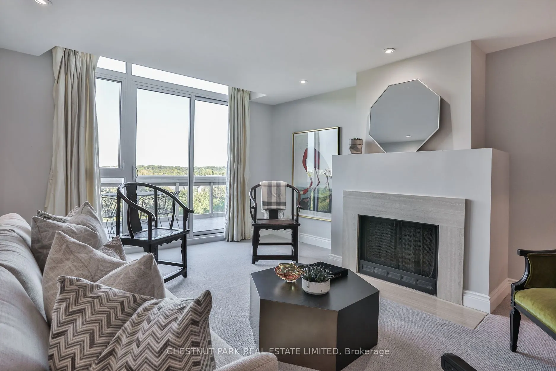 278 Bloor Street E, #807