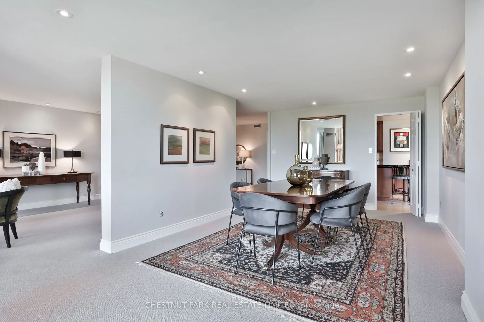 278 Bloor Street E, #807