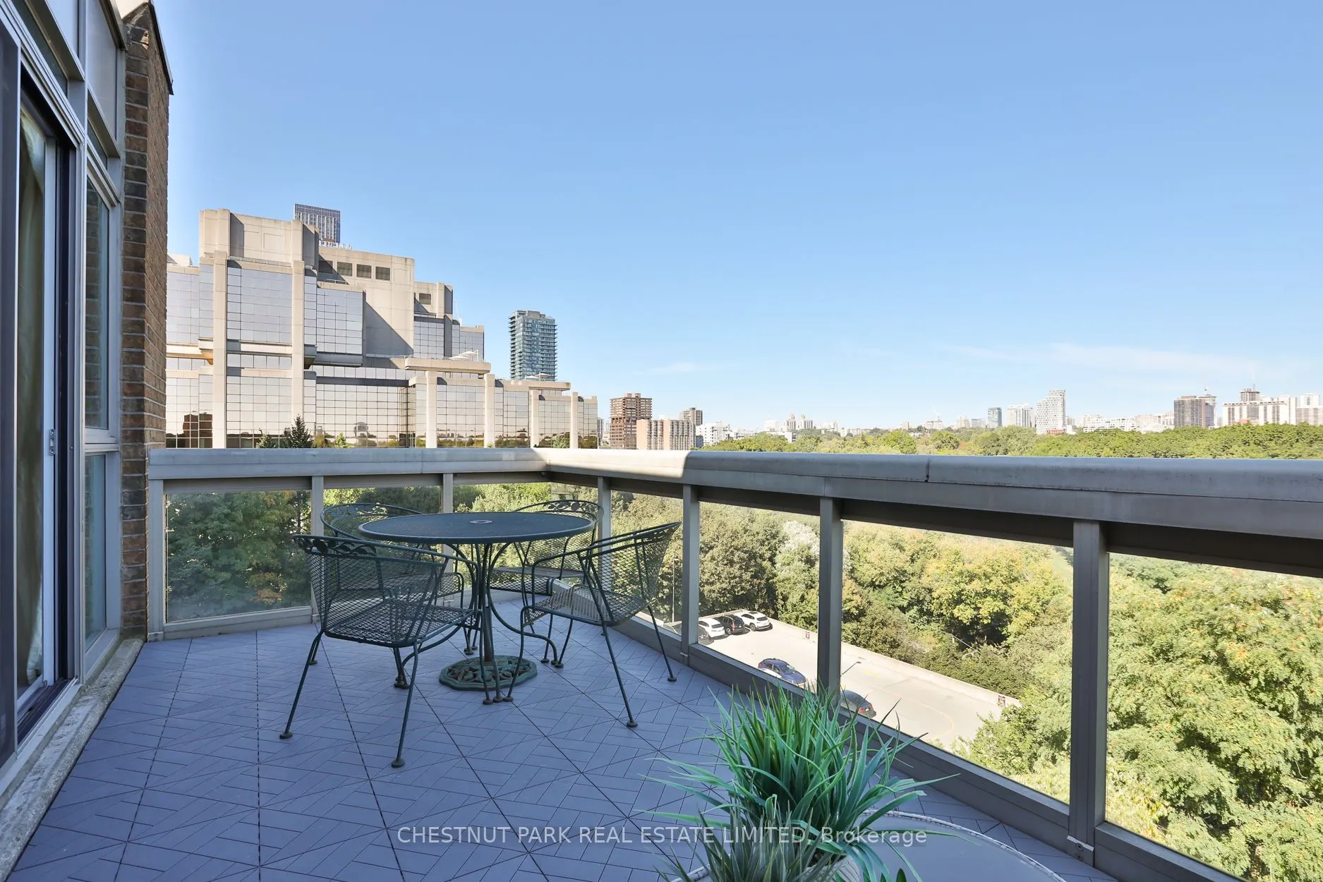 278 Bloor Street E, #807