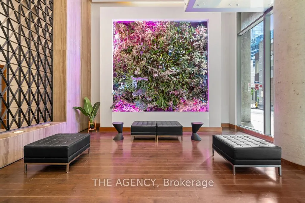 8 Mercer Street, #3305