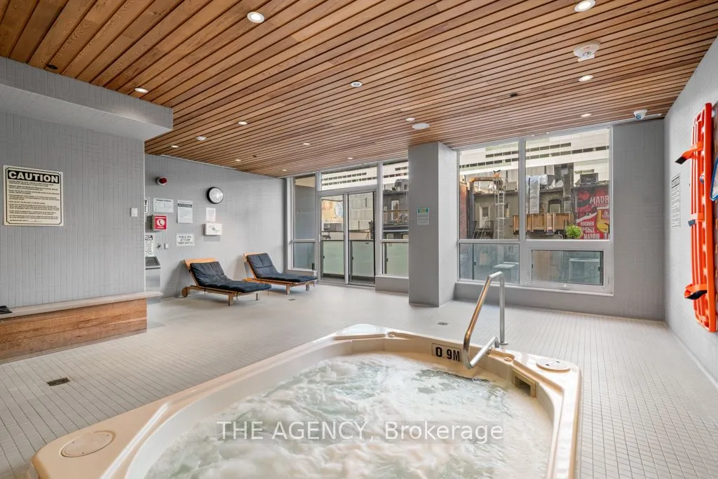 8 Mercer Street, #3305