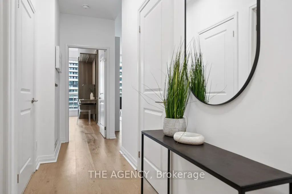 8 Mercer Street, #3305