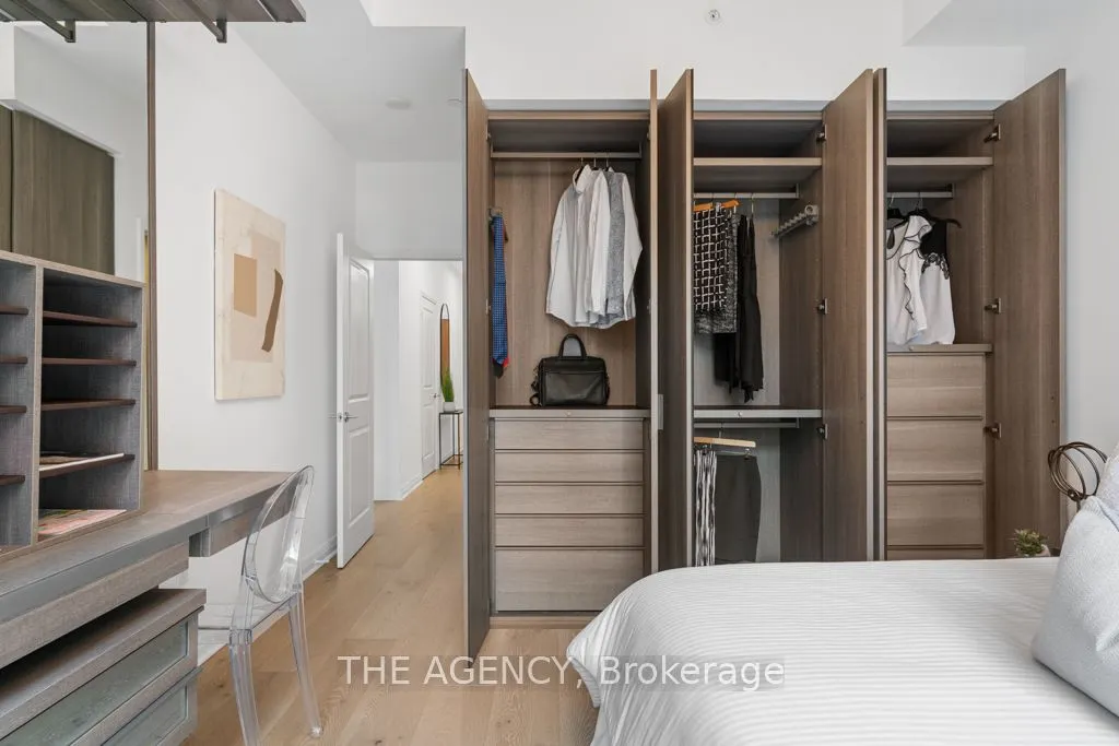 8 Mercer Street, #3305