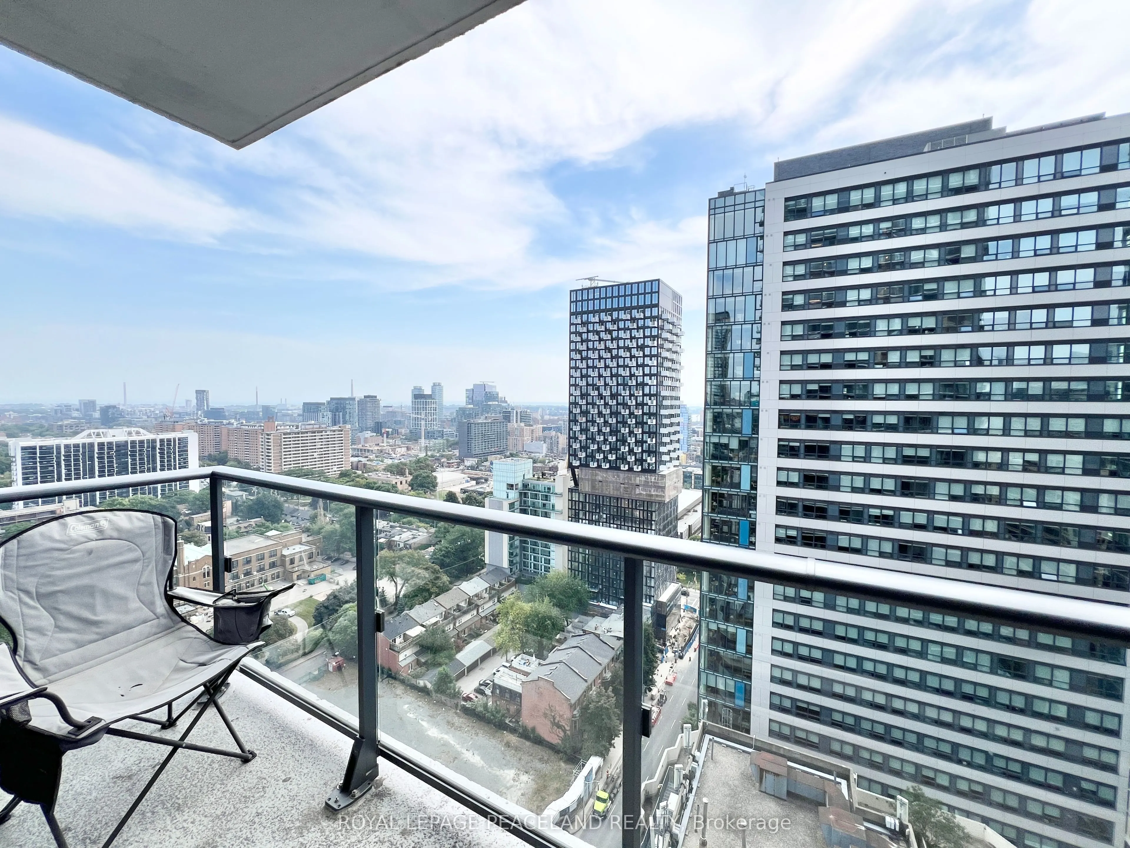 159 Dundas Street E, #2305