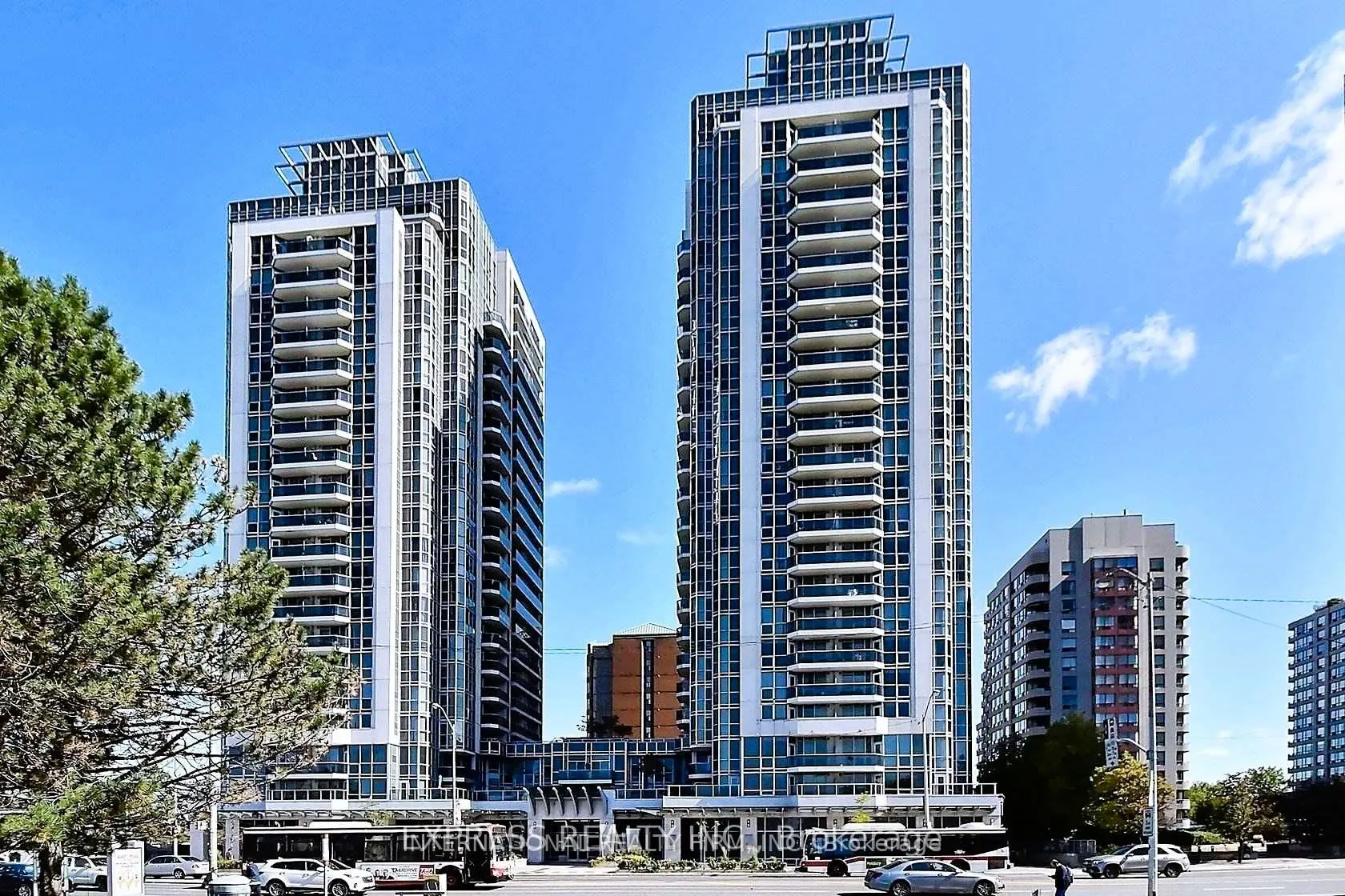 5793 Yonge Street, #209