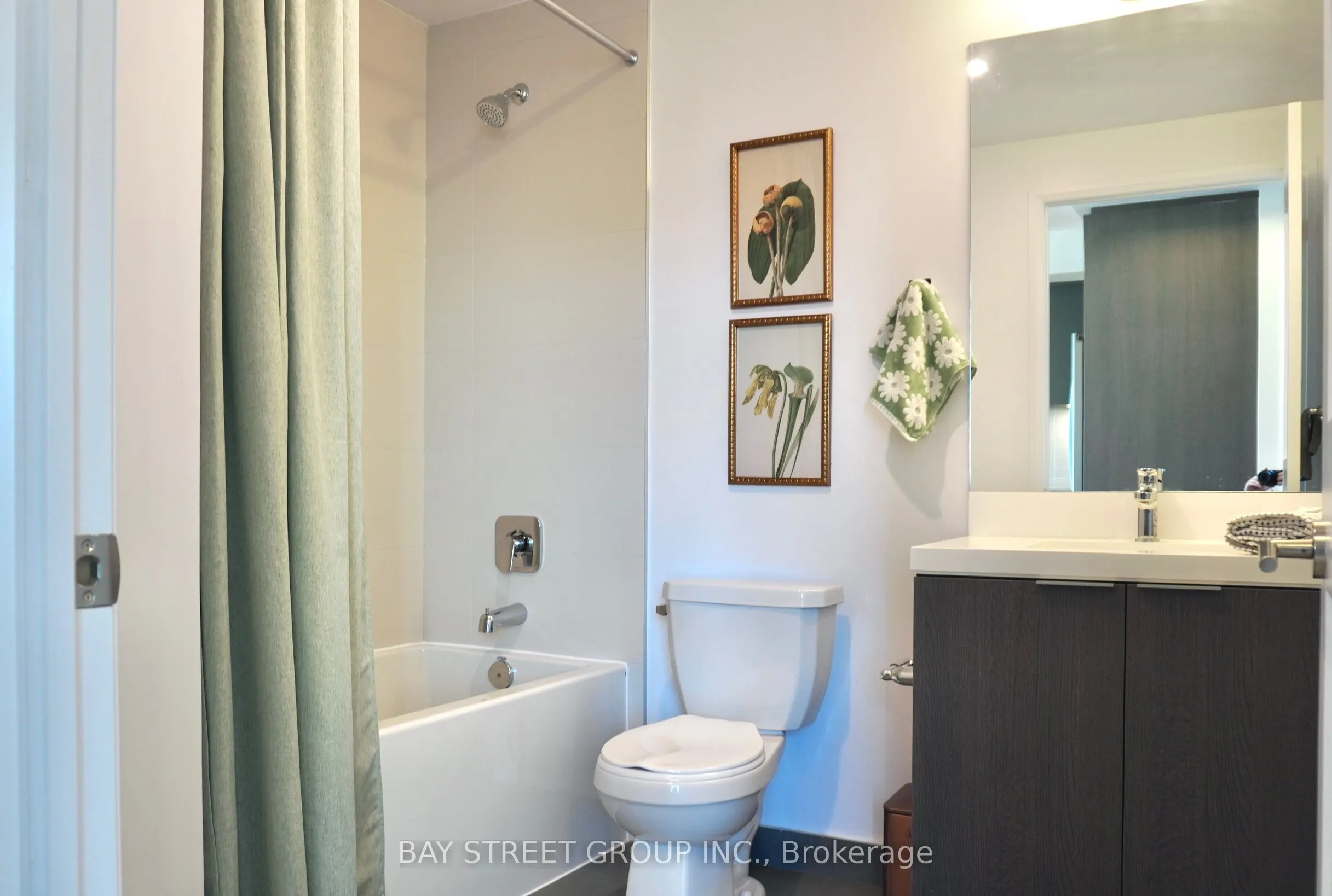 50 Dunfield Avenue, #3219