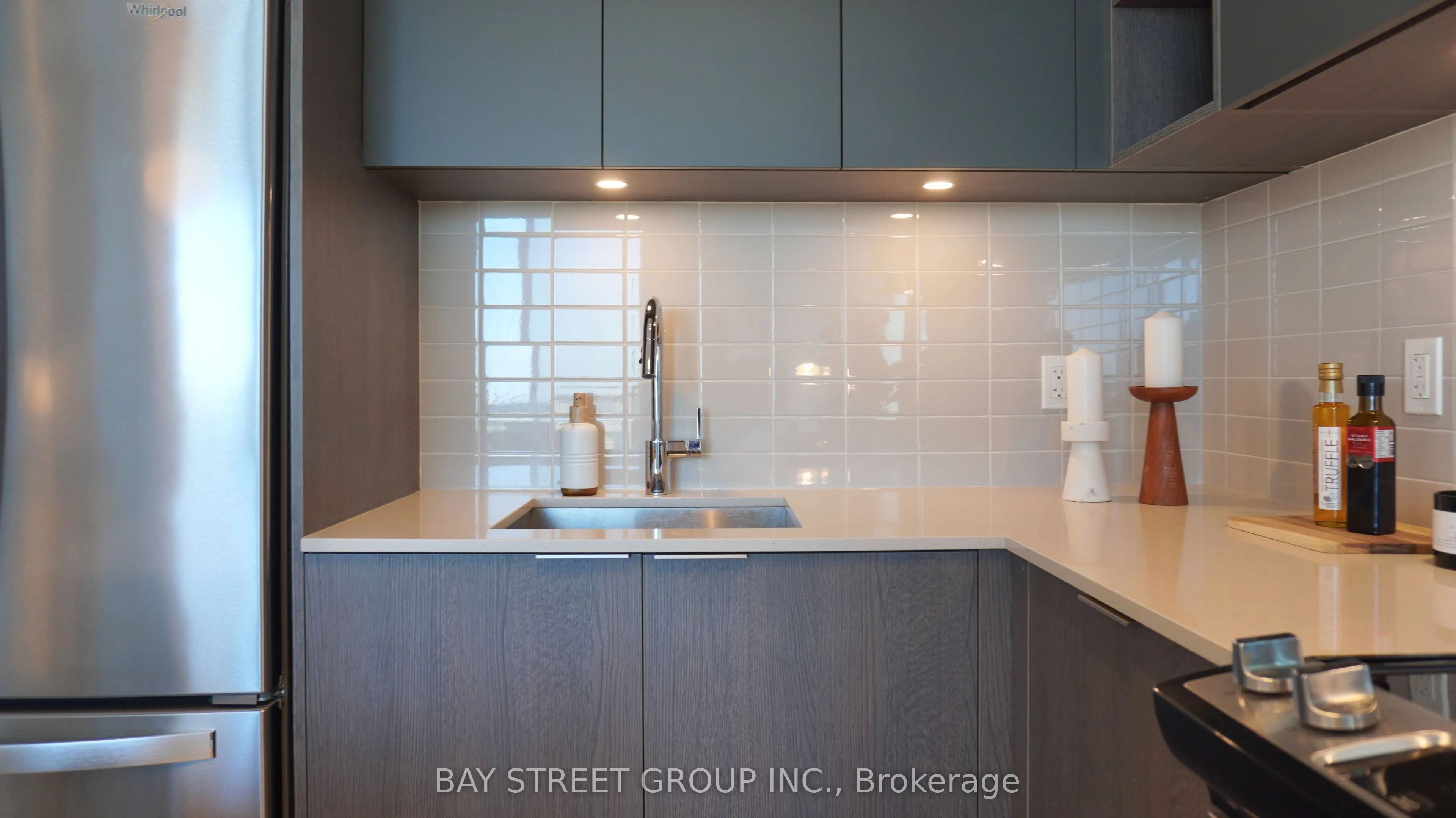 50 Dunfield Avenue, #3219