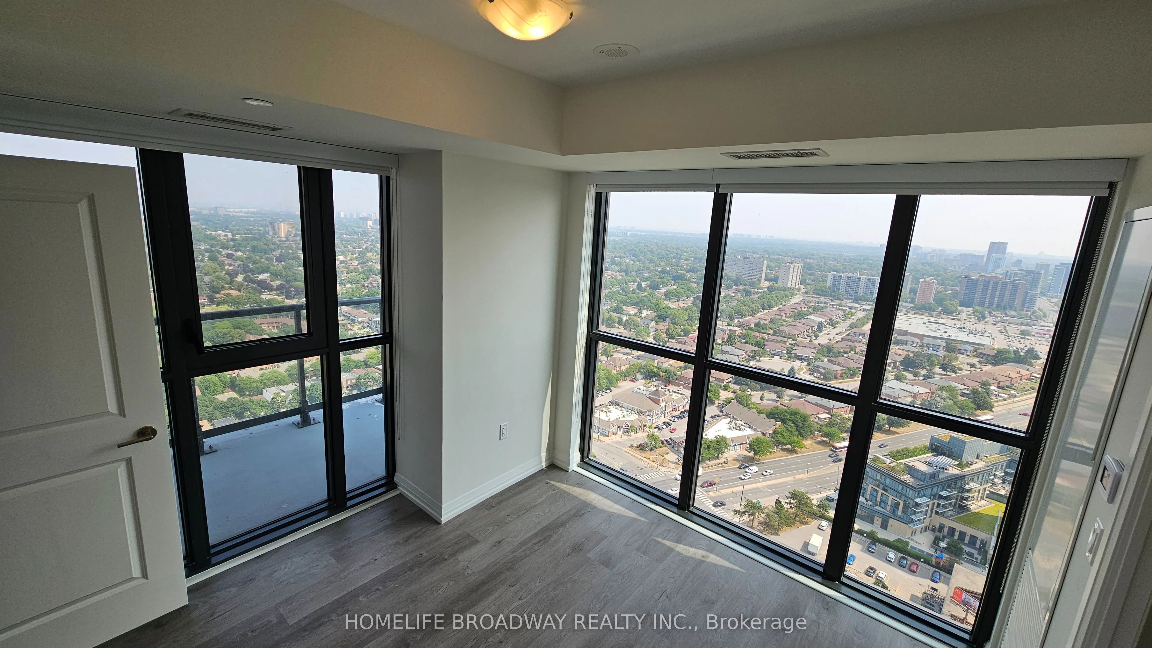 325 Yorkland Boulevard, #3604