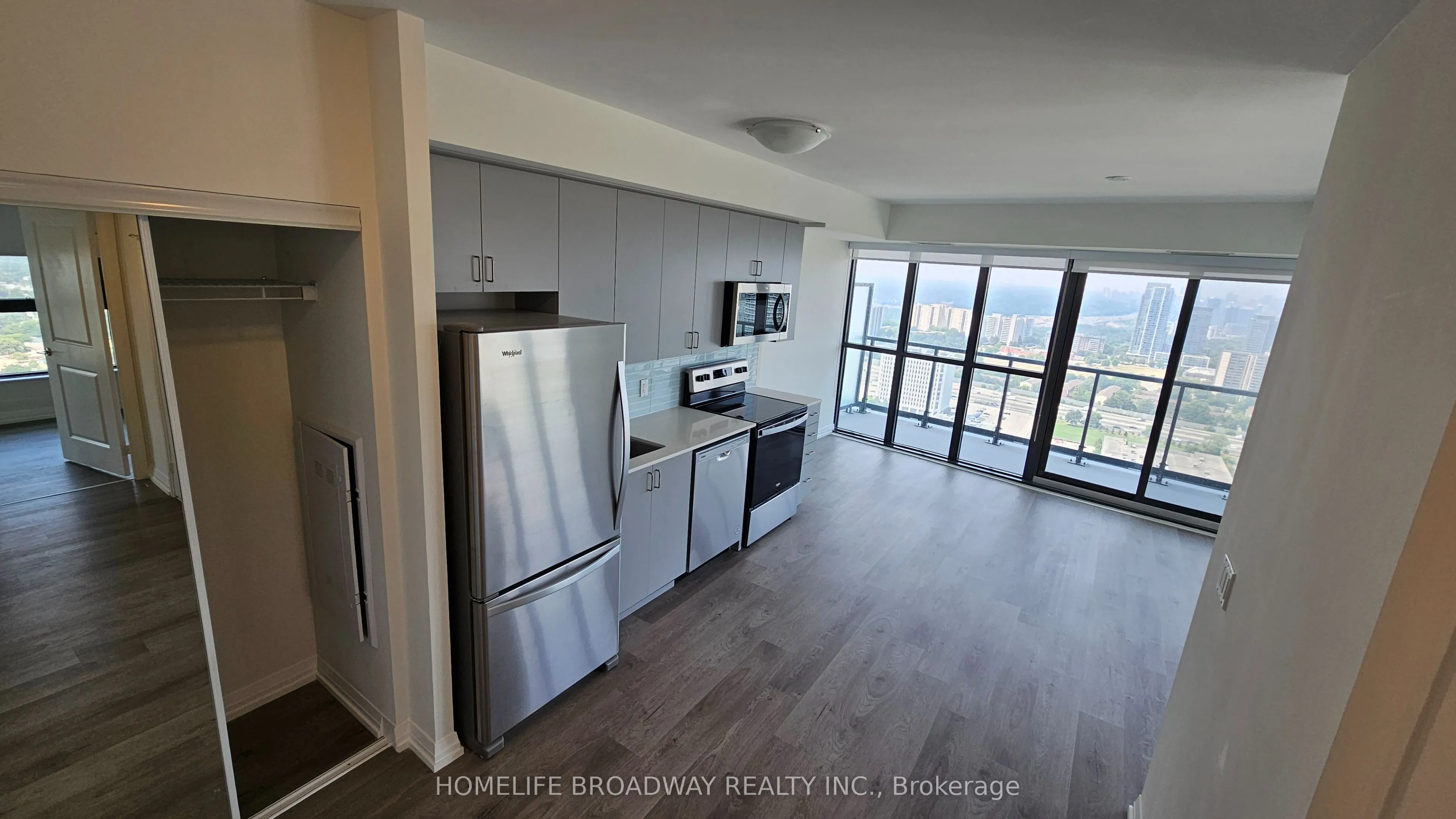 325 Yorkland Boulevard, #3803