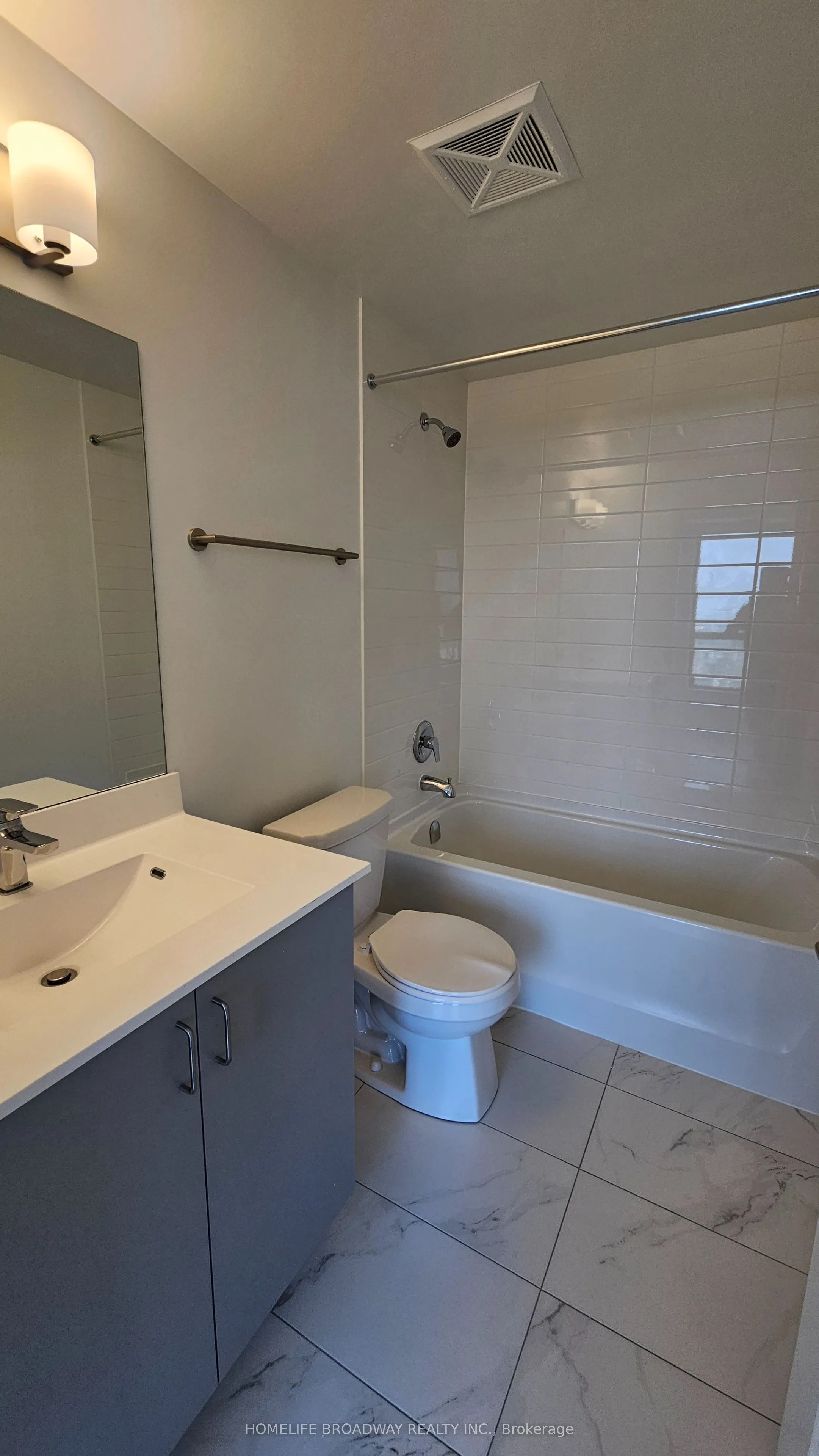 325 Yorkland Boulevard, #3803