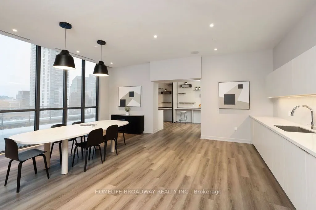 325 Yorkland Boulevard, #3803