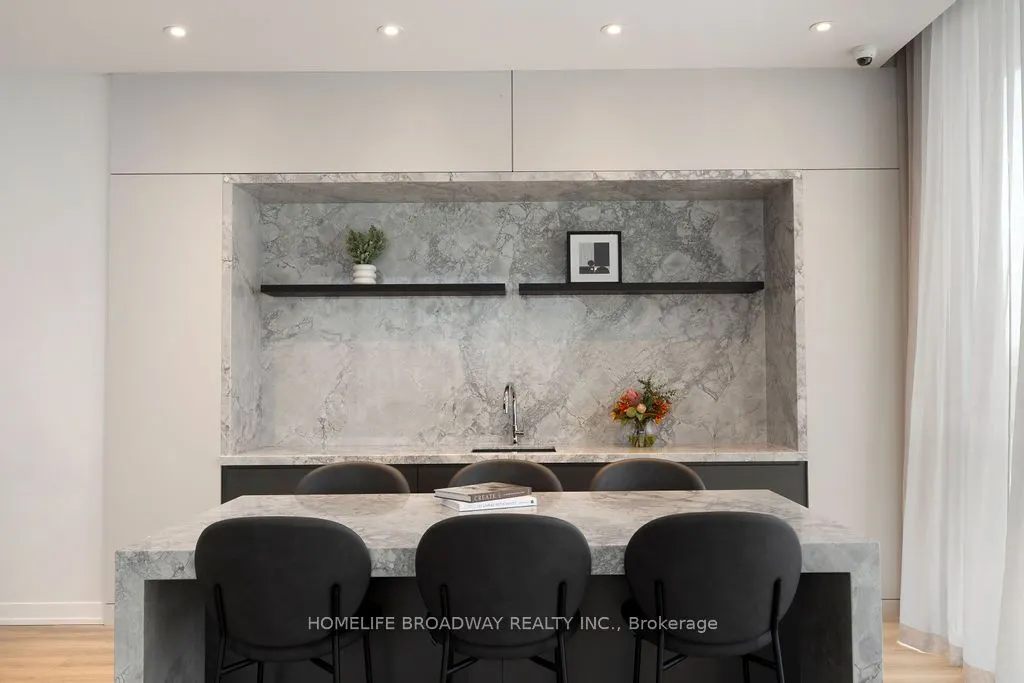 325 Yorkland Boulevard, #3803