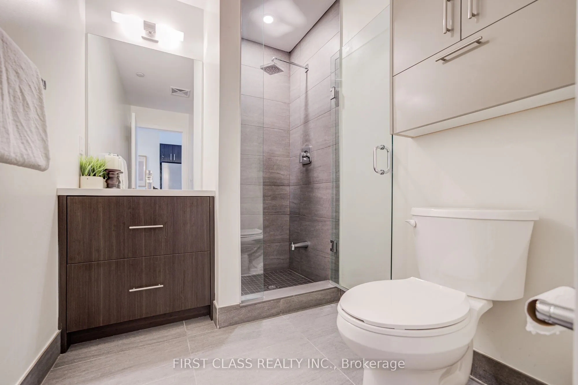 188 Fairview Mall Drive, #503