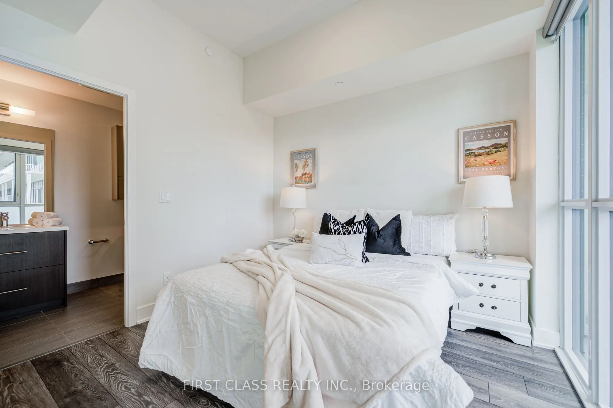 188 Fairview Mall Drive, #503