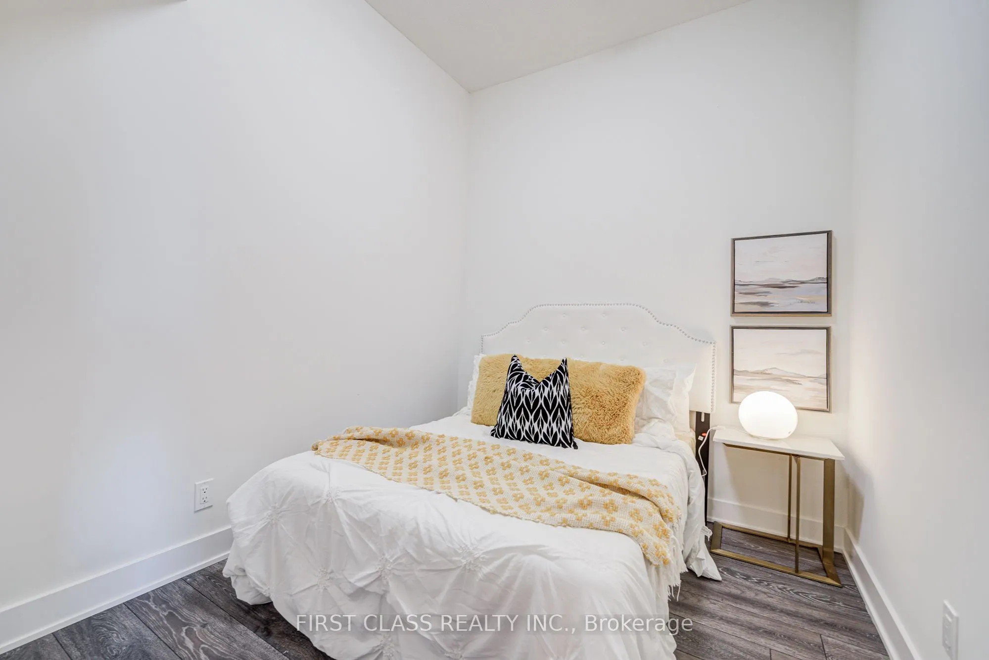 188 Fairview Mall Drive, #503