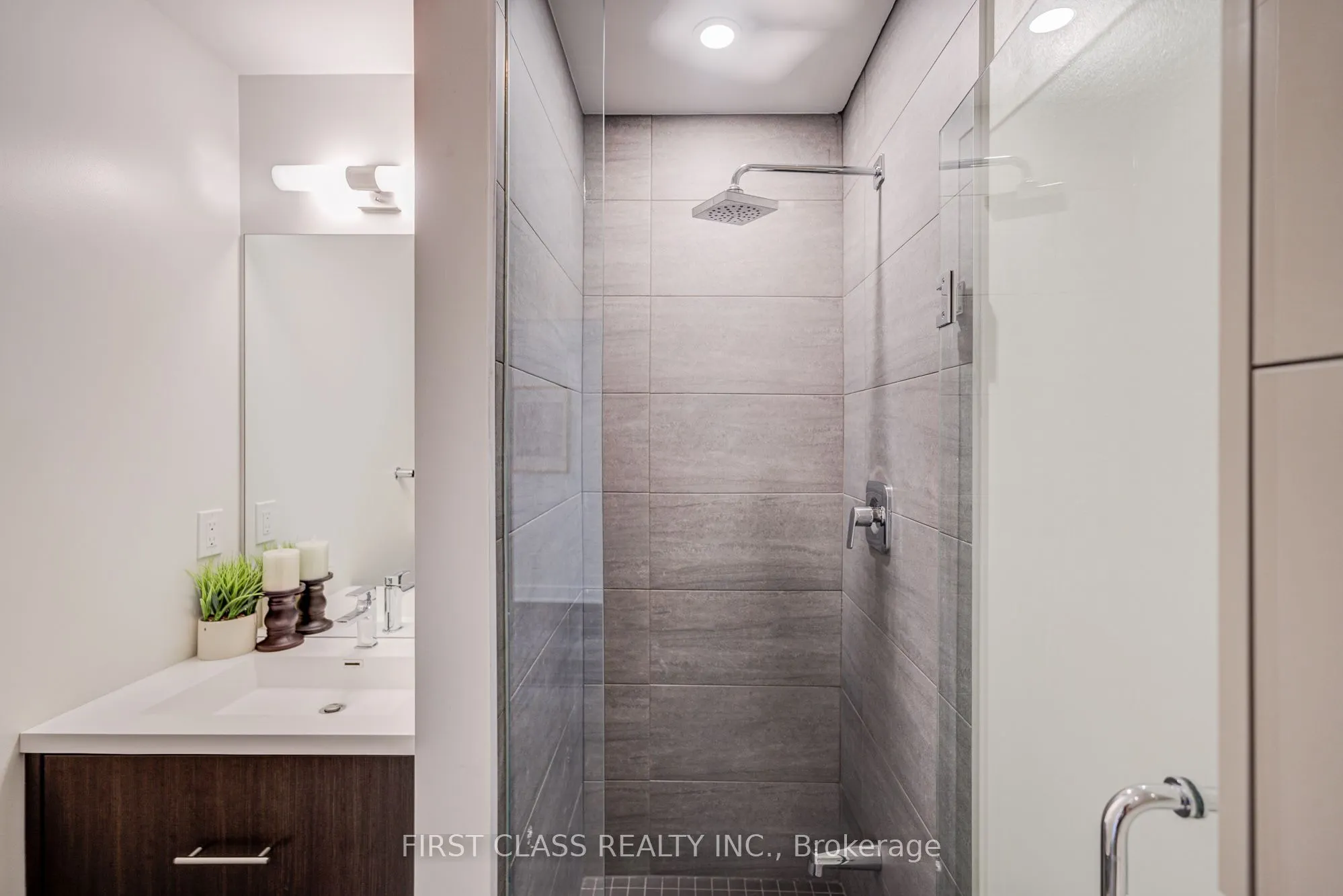 188 Fairview Mall Drive, #503