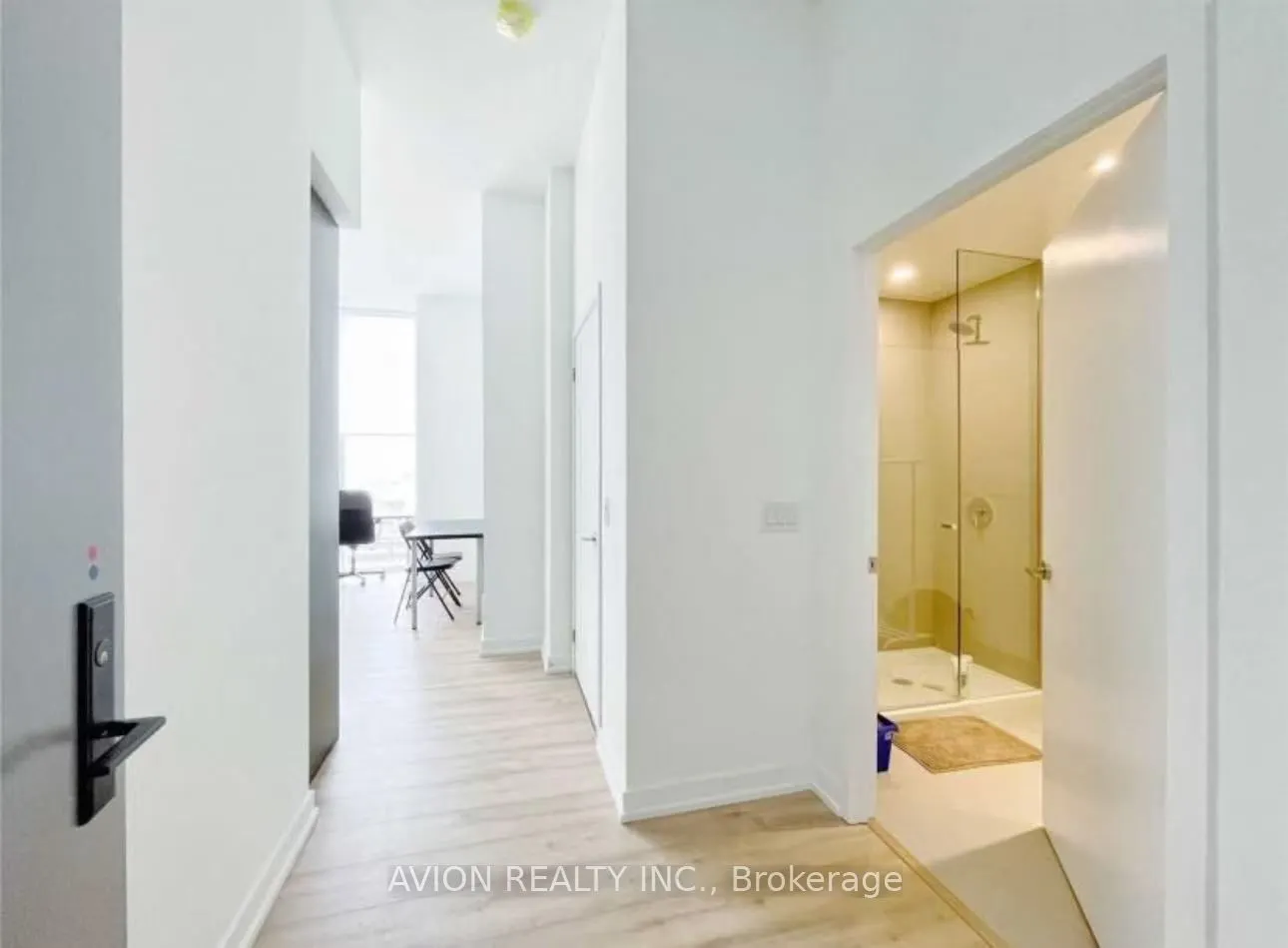 135 East Liberty Street, #803