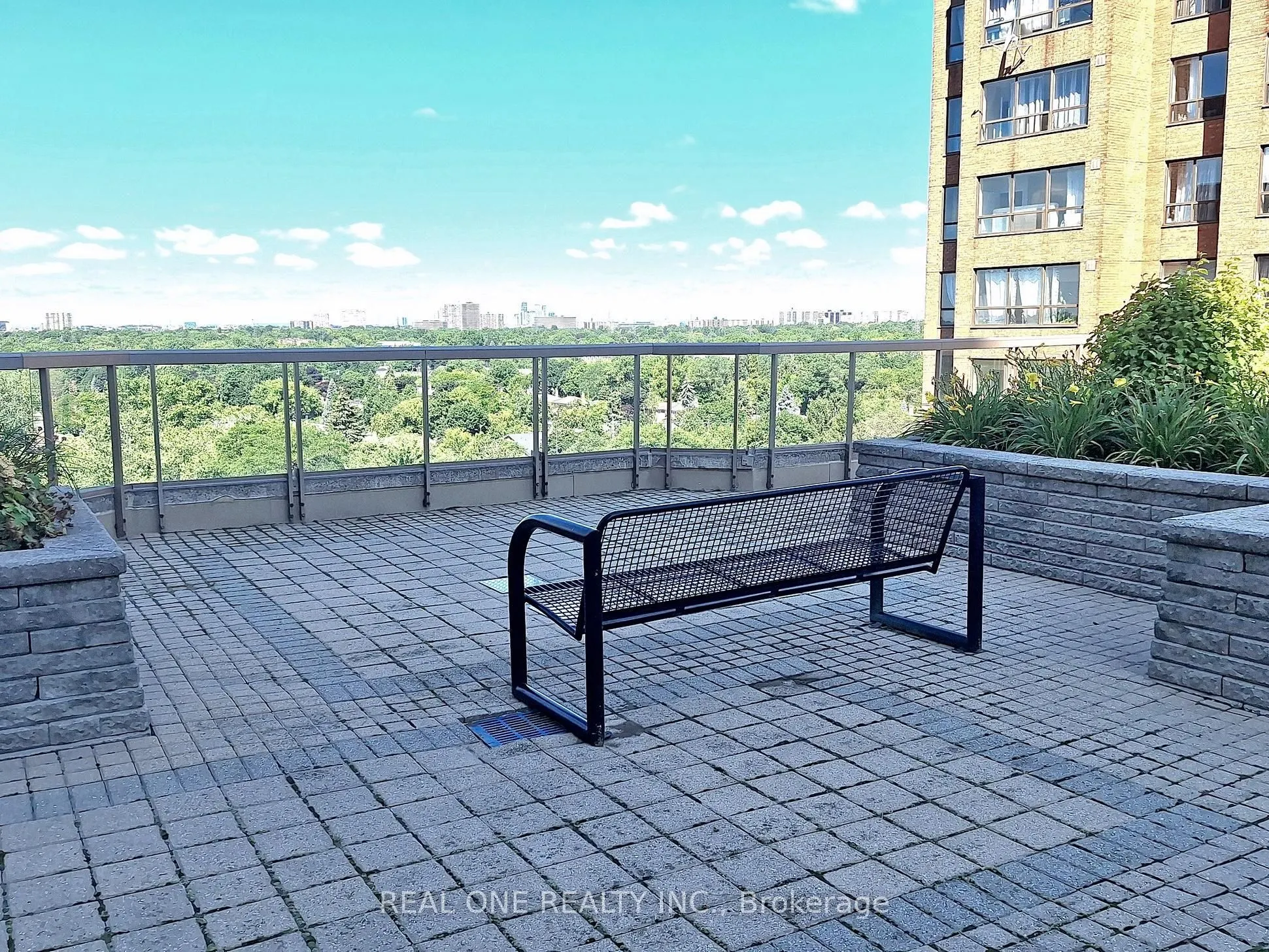 5418 Yonge Street, #617