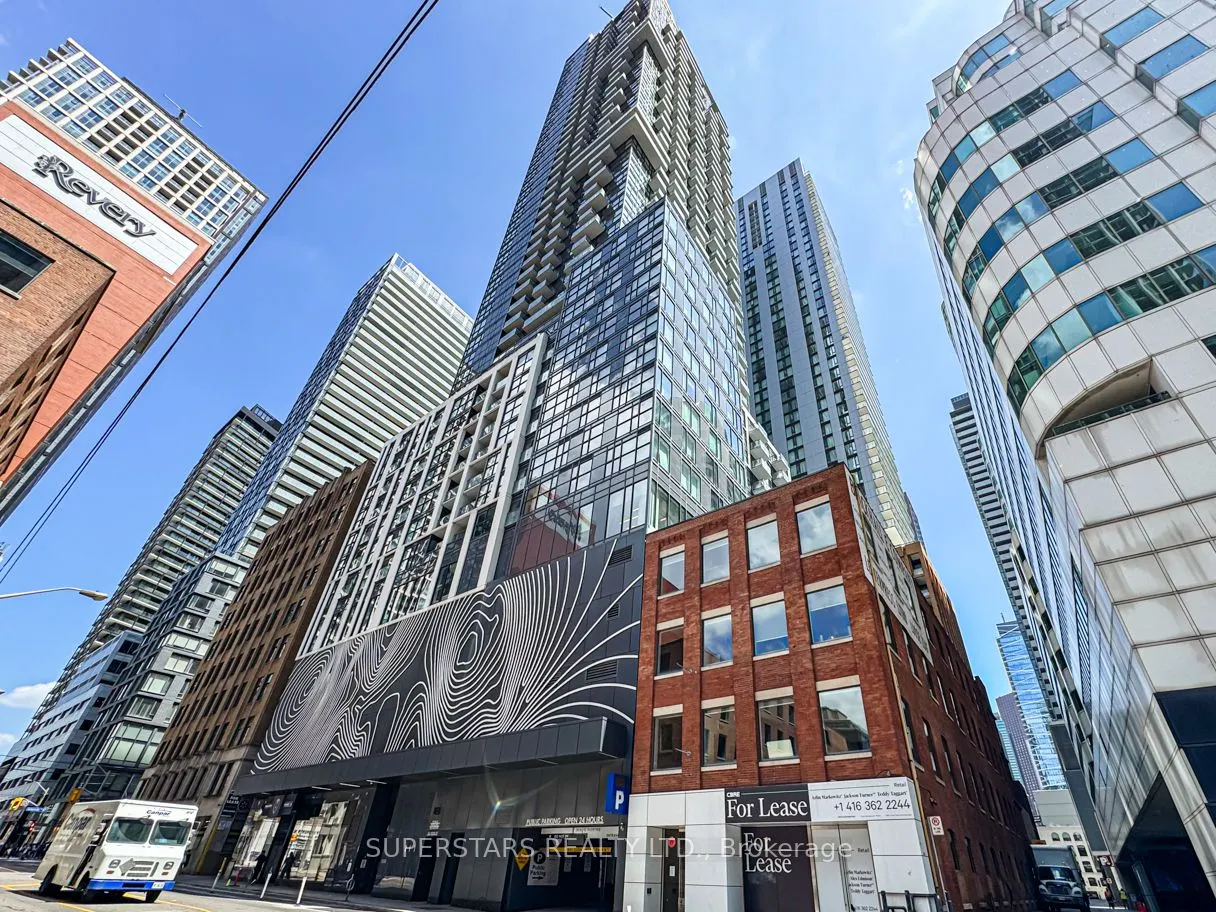 87 Peter Street, #2005