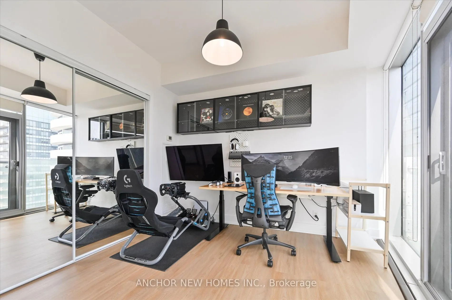 12 York Street, #4402