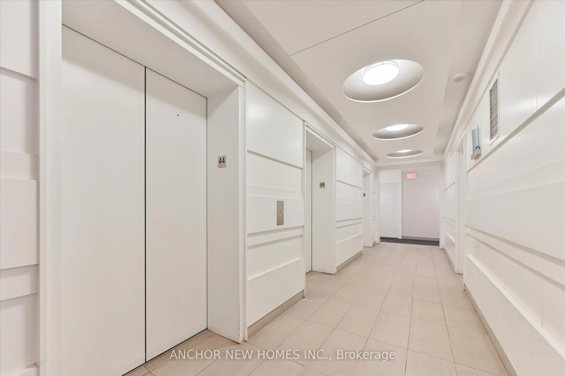 12 York Street, #4402