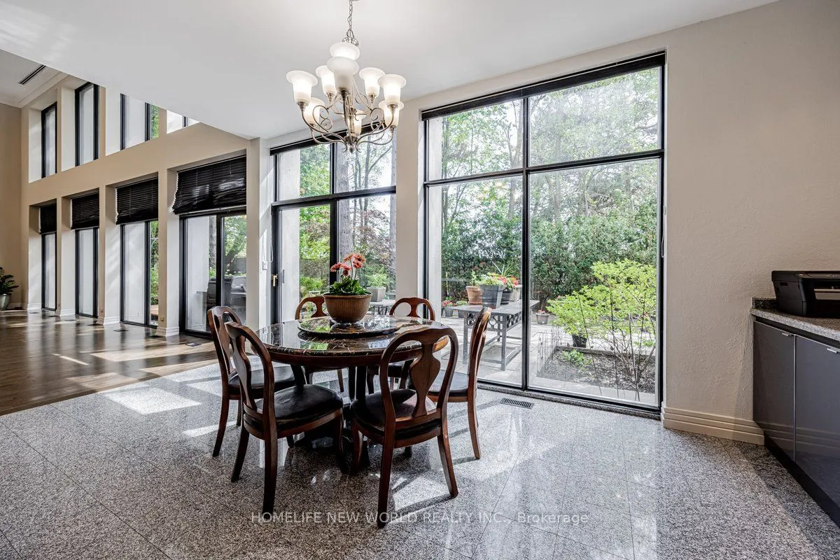 5 Abrams Place