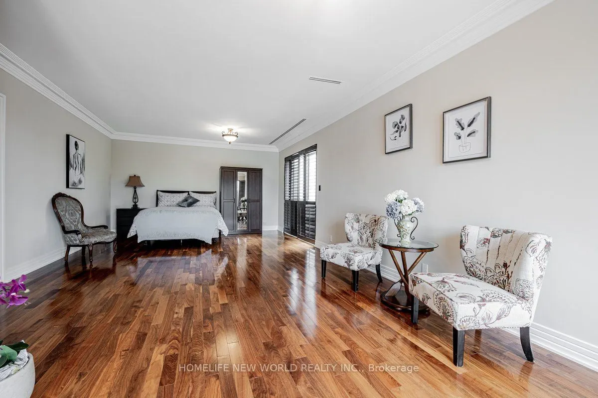 5 Abrams Place