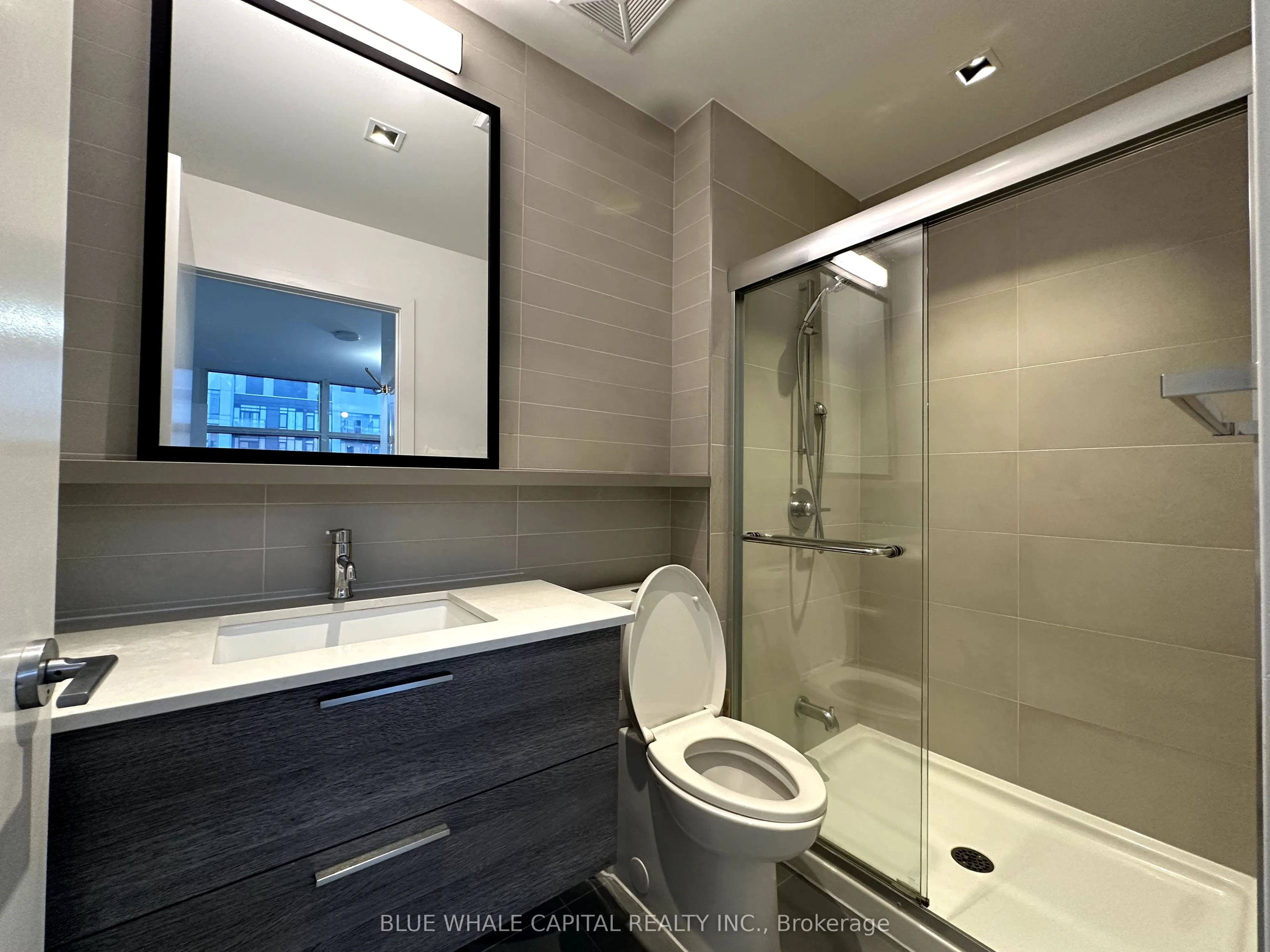 501 Adelaide Street W, #1309