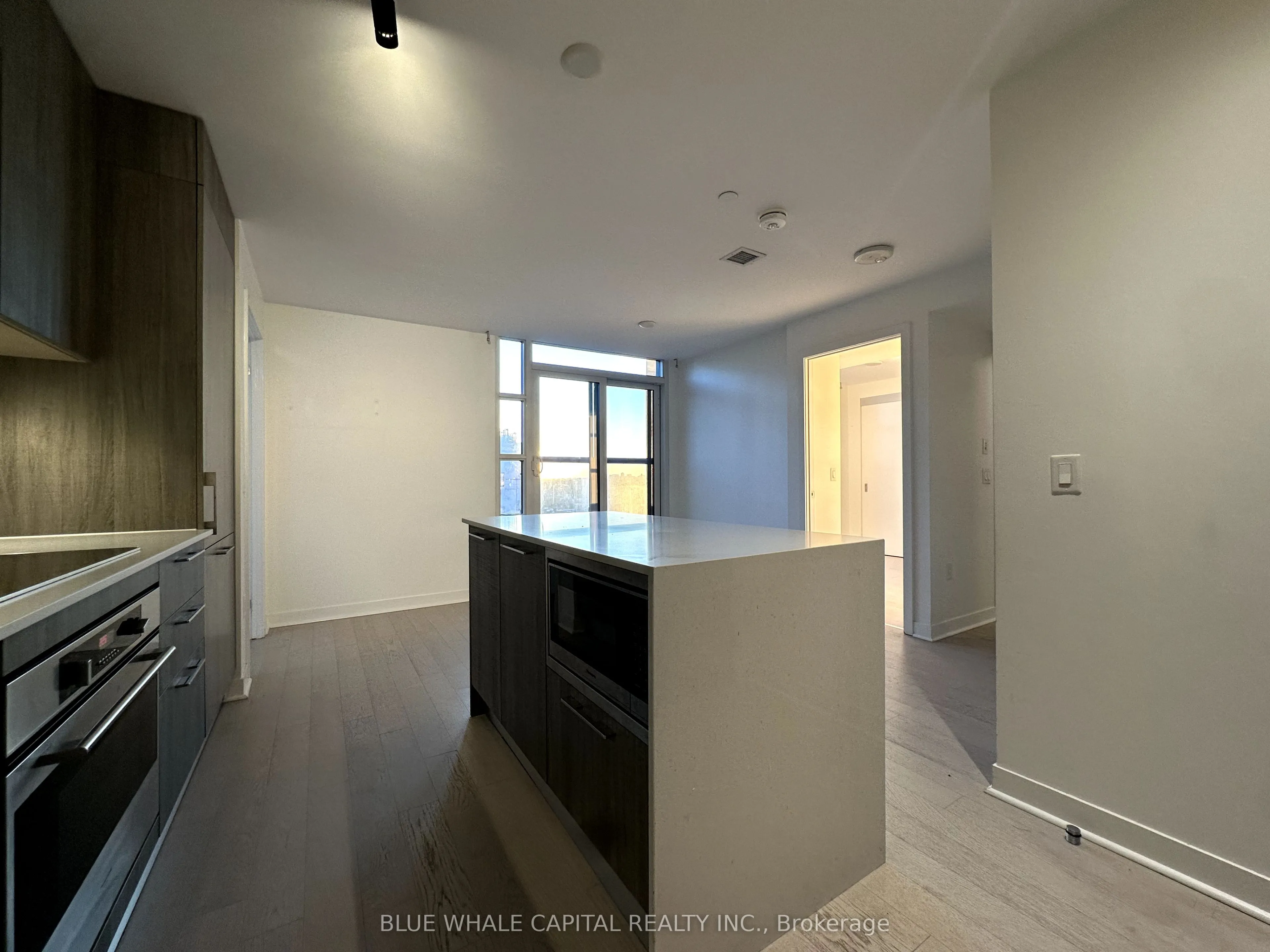 501 Adelaide Street W, #1309