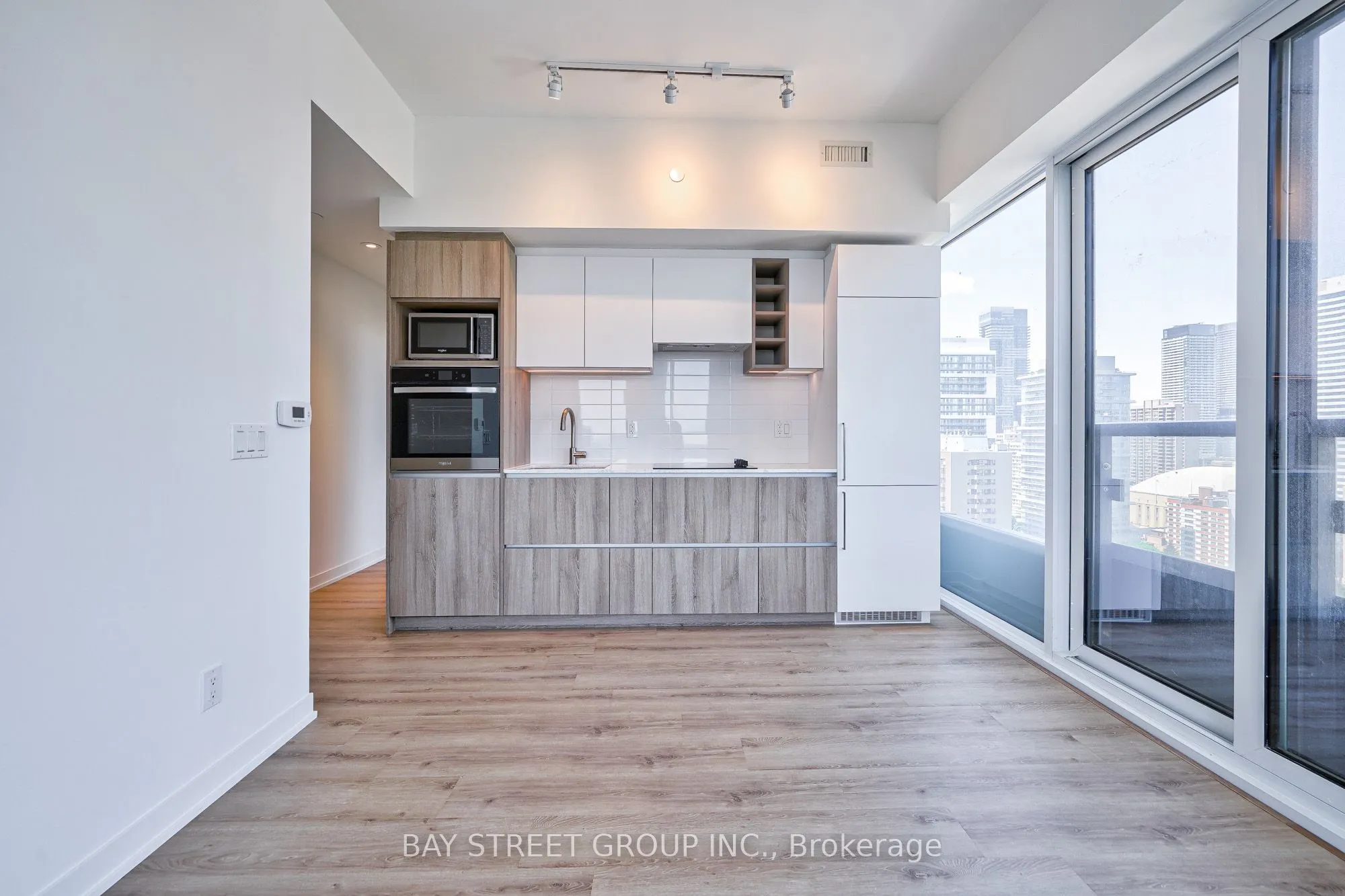 319 Jarvis Street, #2610