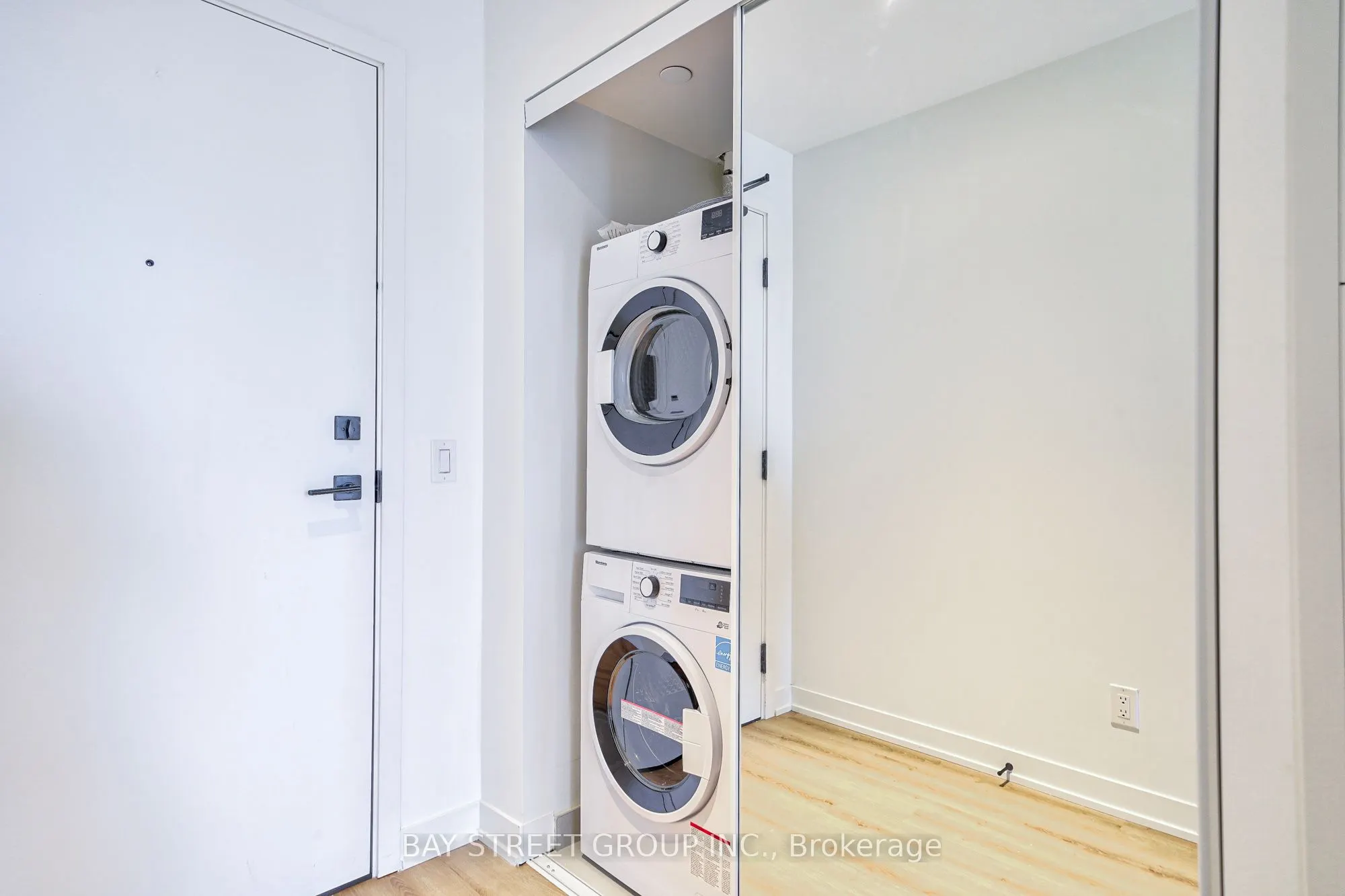 319 Jarvis Street, #2610