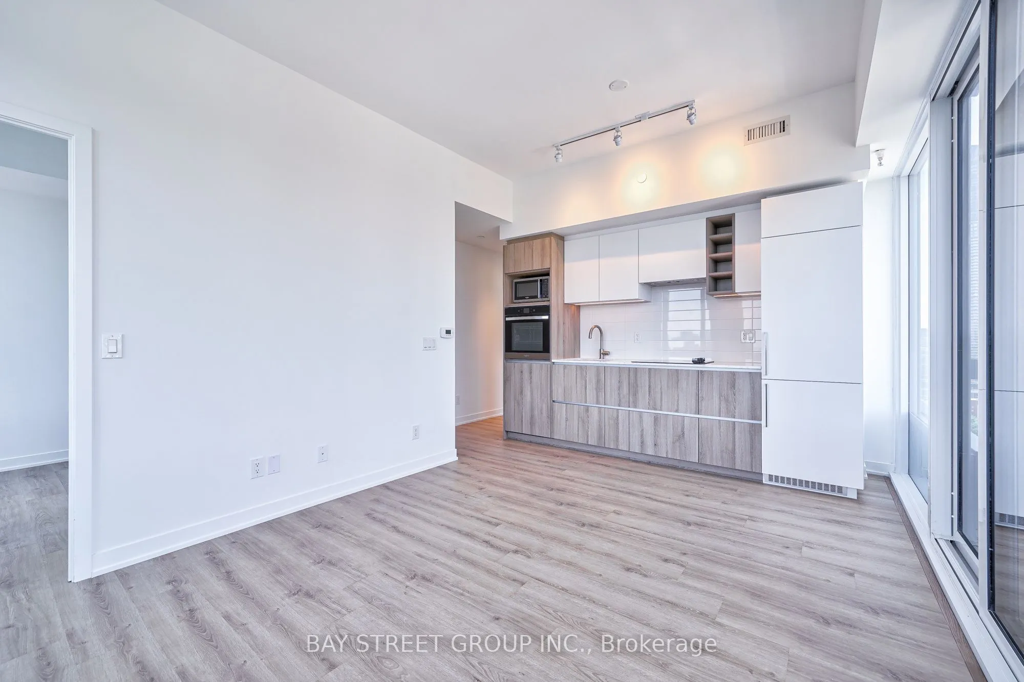 319 Jarvis Street, #2610