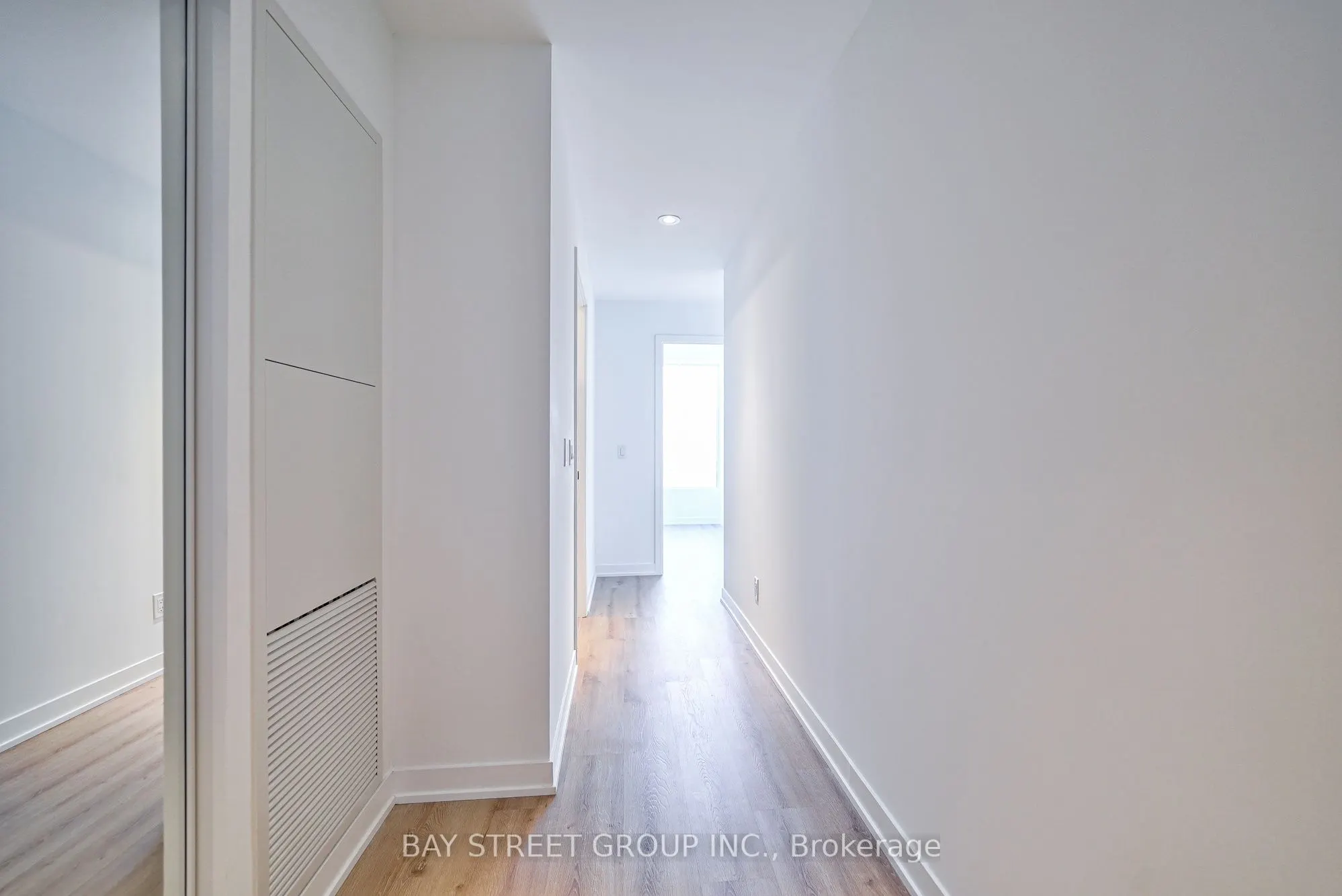 319 Jarvis Street, #2610