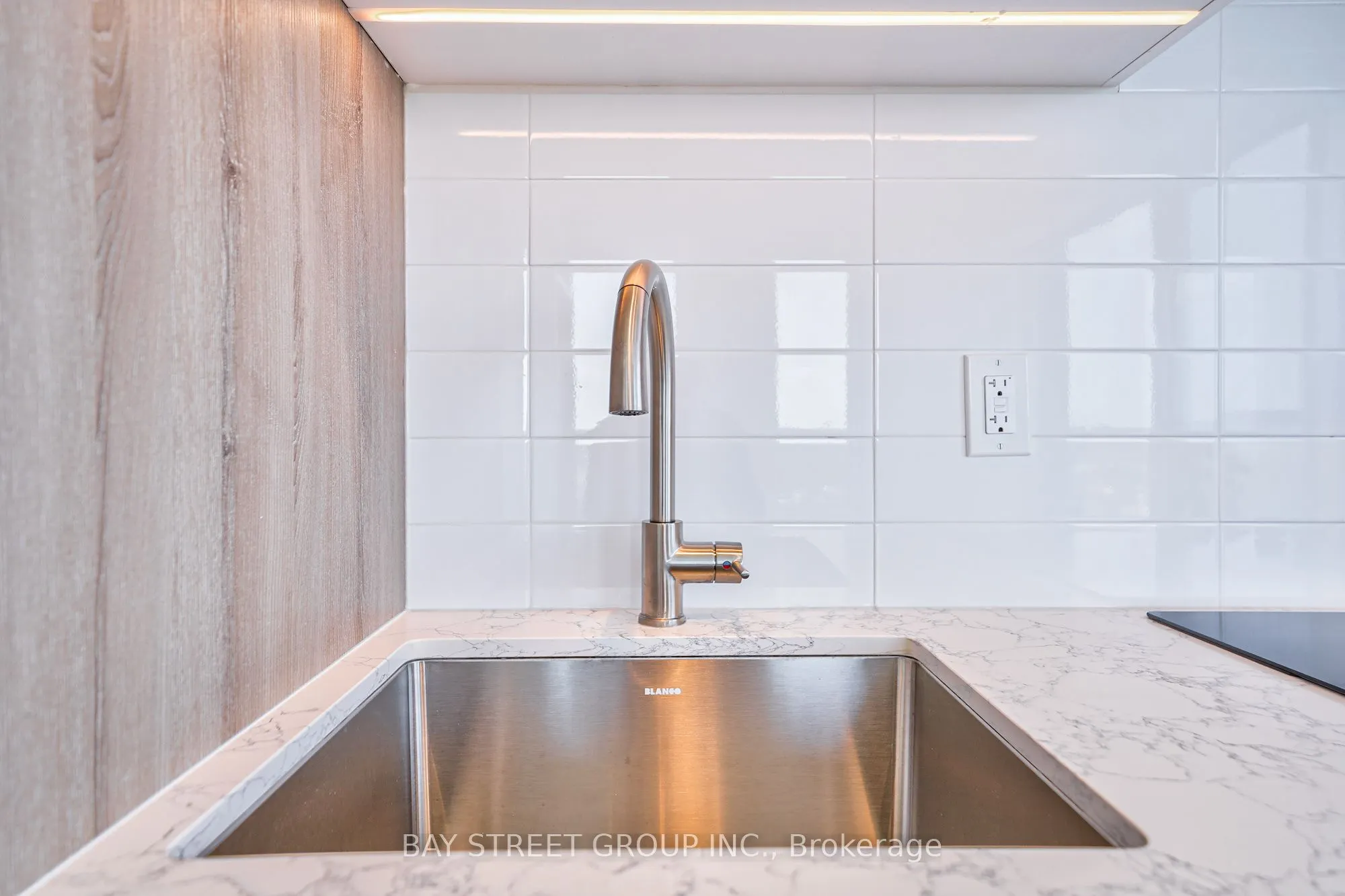 319 Jarvis Street, #2610