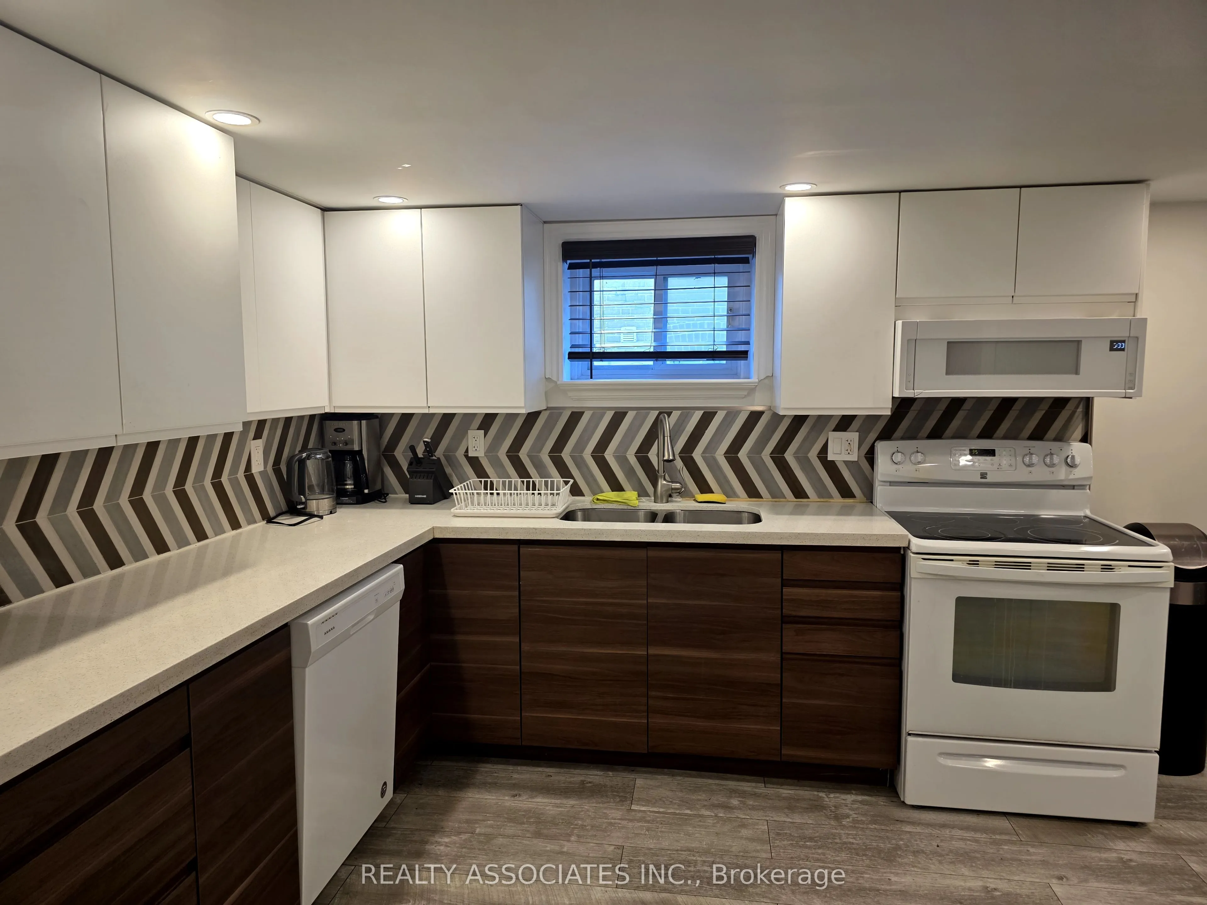 101 Reiner Road