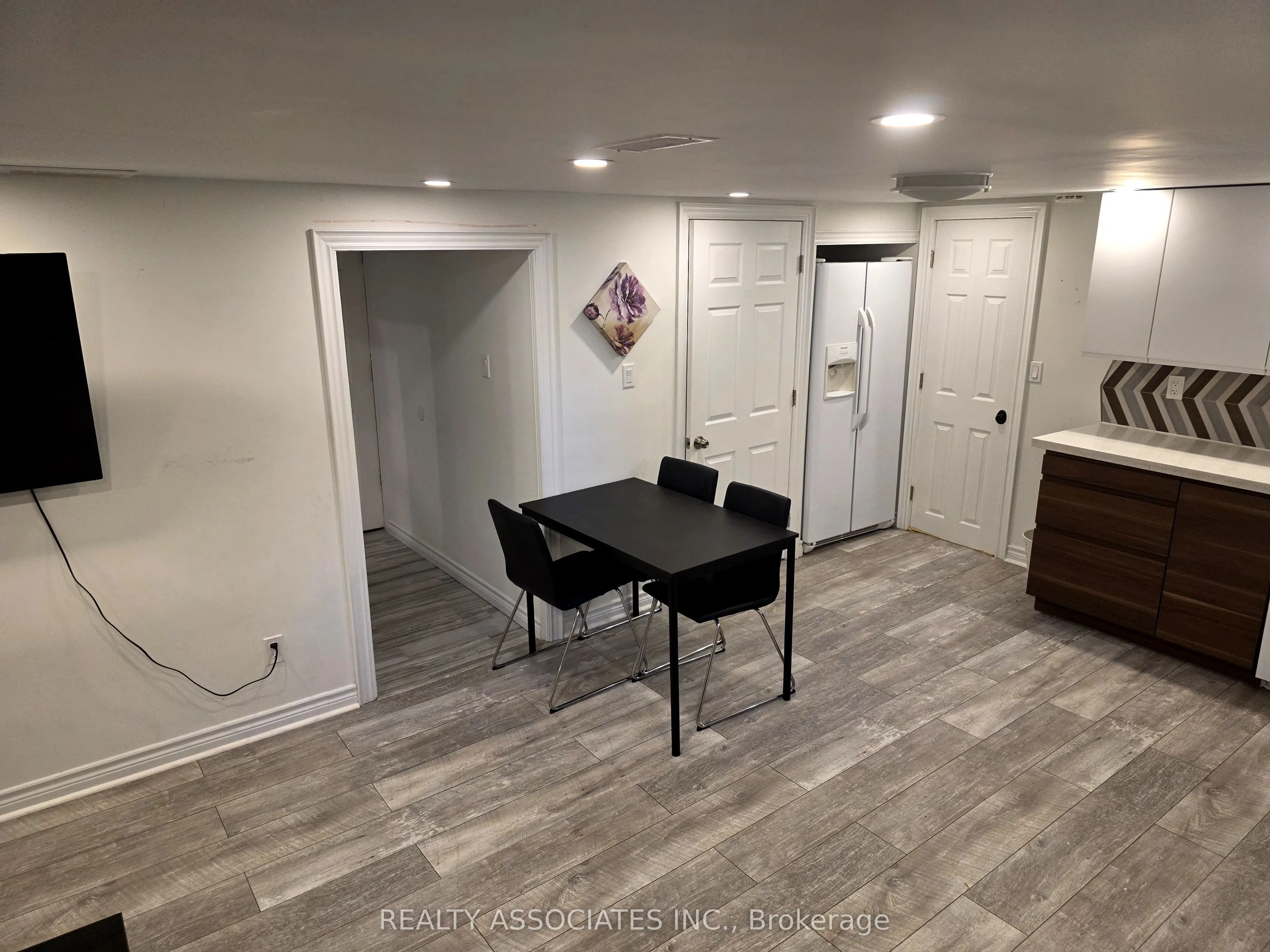 101 Reiner Road