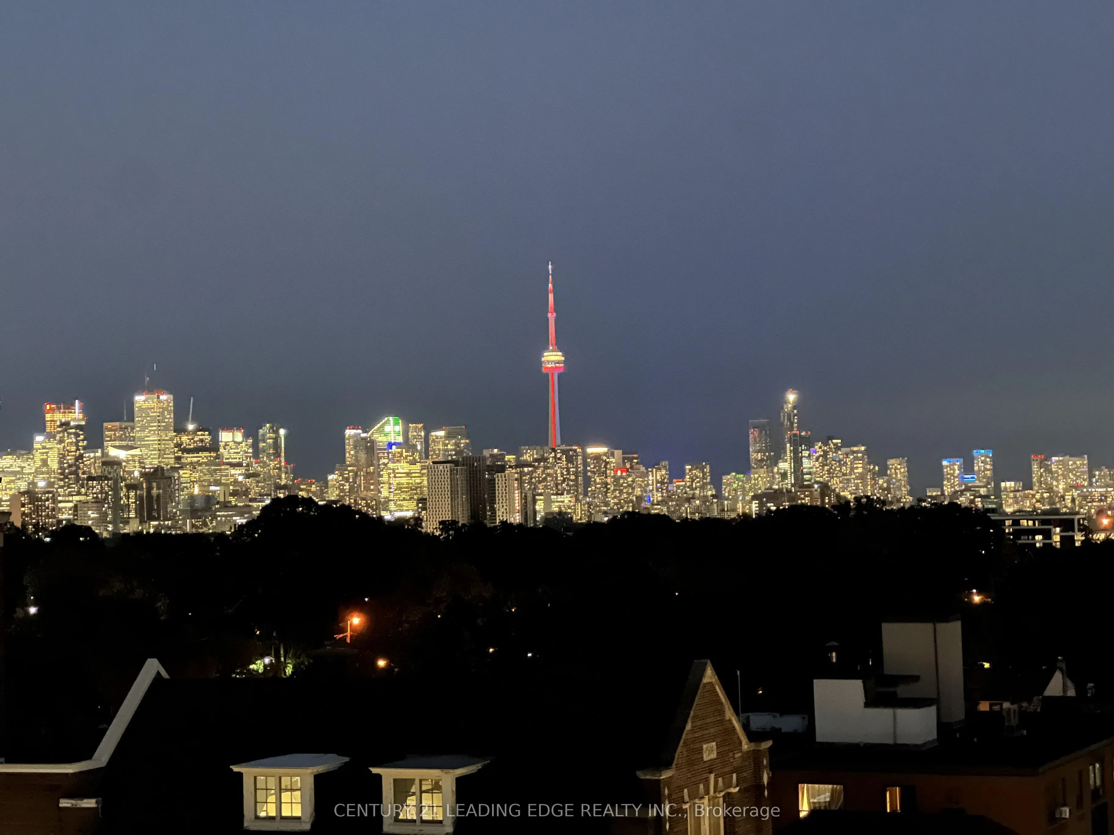 840 St Clair Avenue W, #804