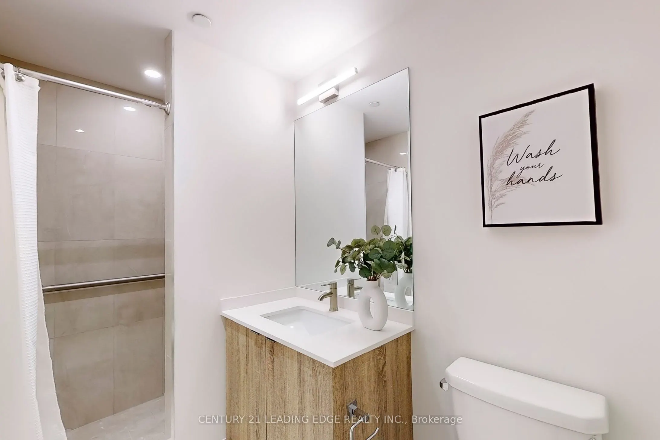 840 St Clair Avenue W, #804