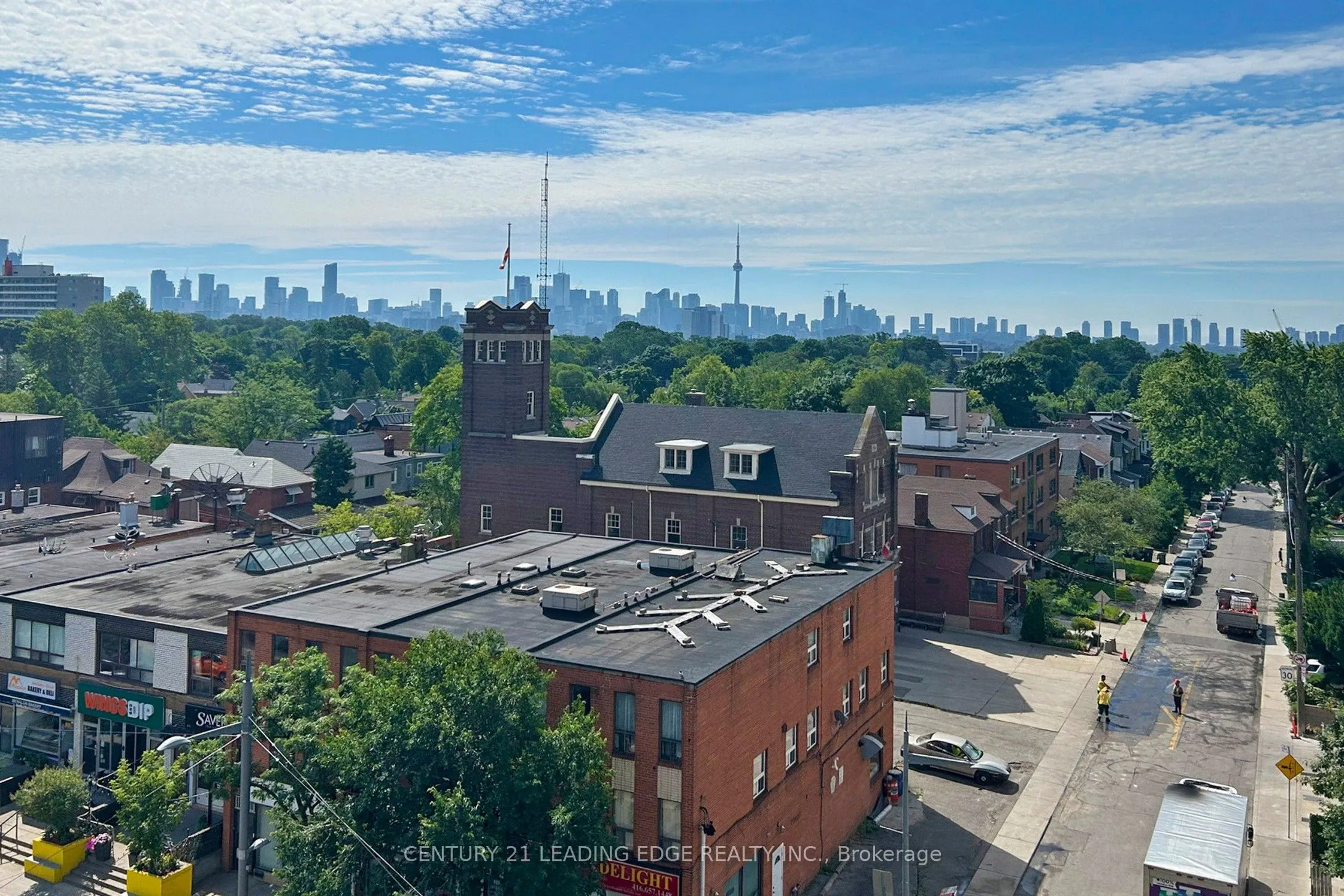 840 St Clair Avenue W, #804